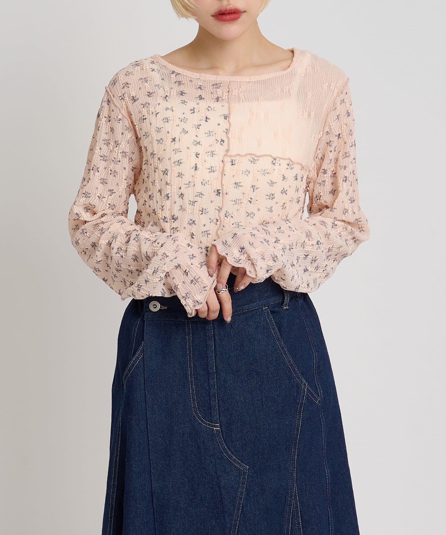 w closet 碎花拼接Tee - Image 36