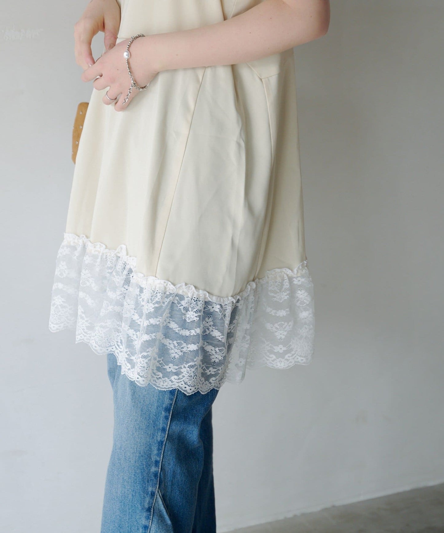 Kastane Satin lace tunic - Image 7