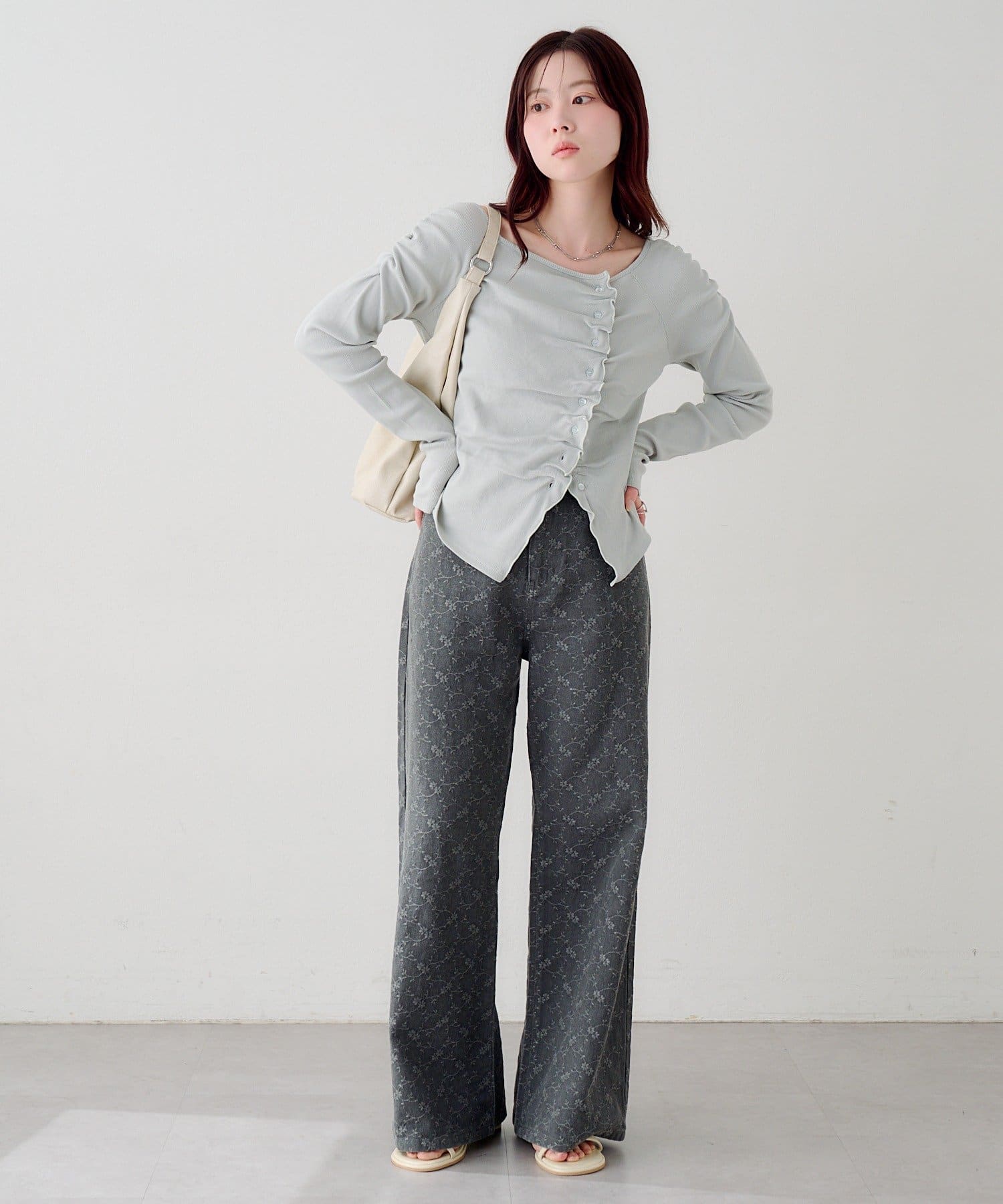 Kastane [Straight] floral embroidered denim - Image 15
