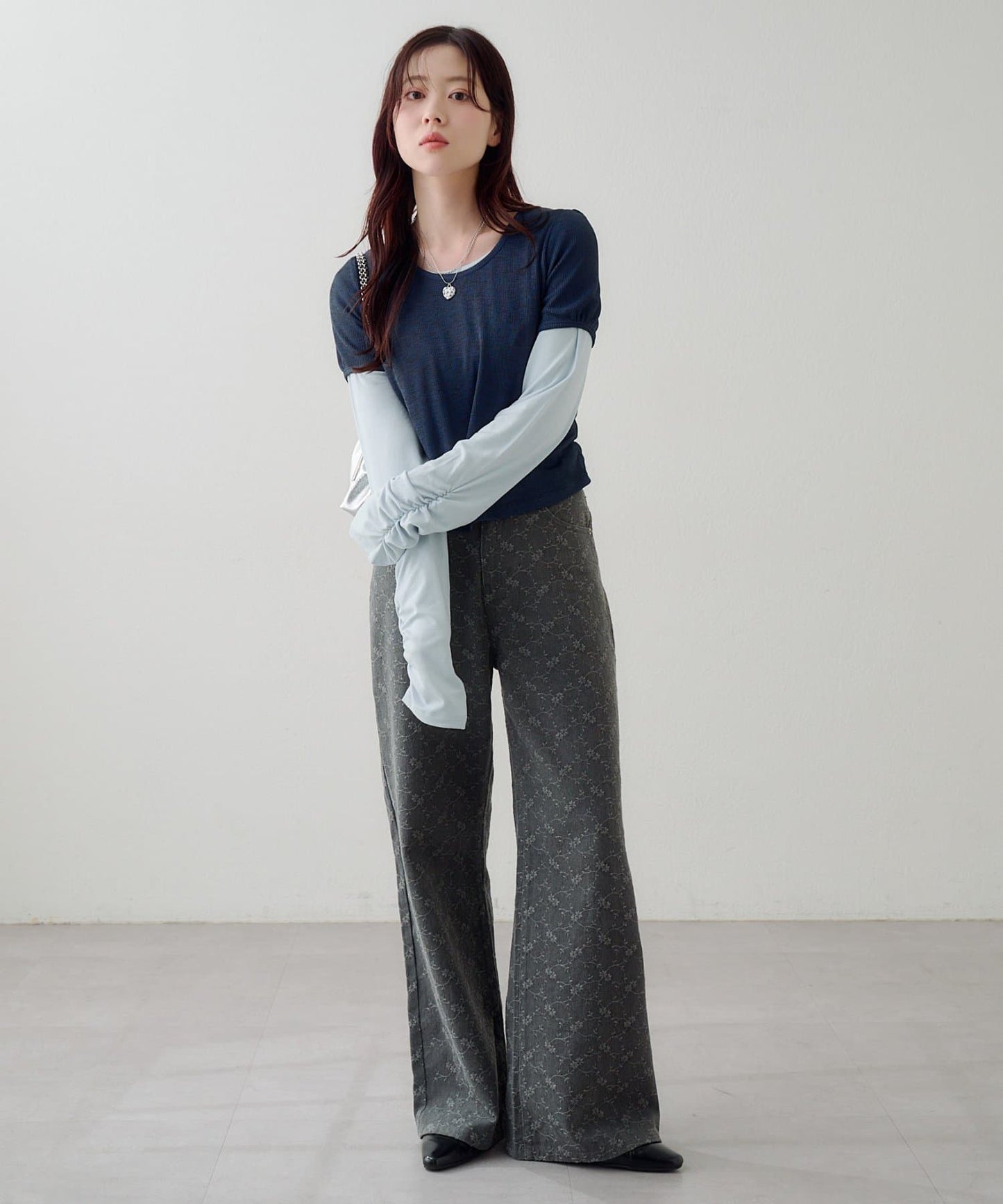 Kastane [Straight] floral embroidered denim - Image 29