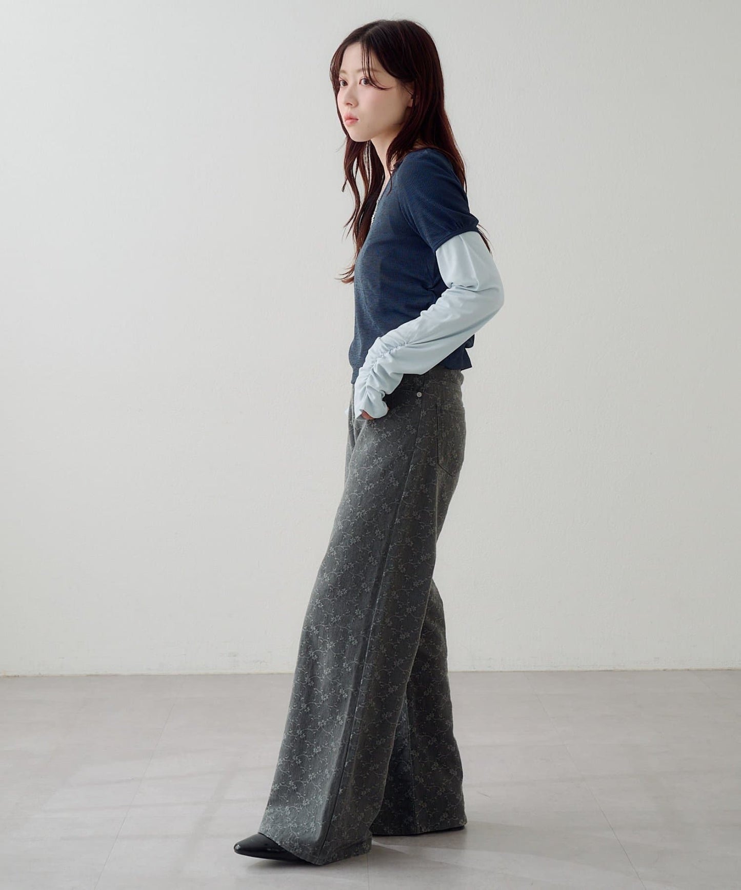 Kastane [Straight] floral embroidered denim - Image 31