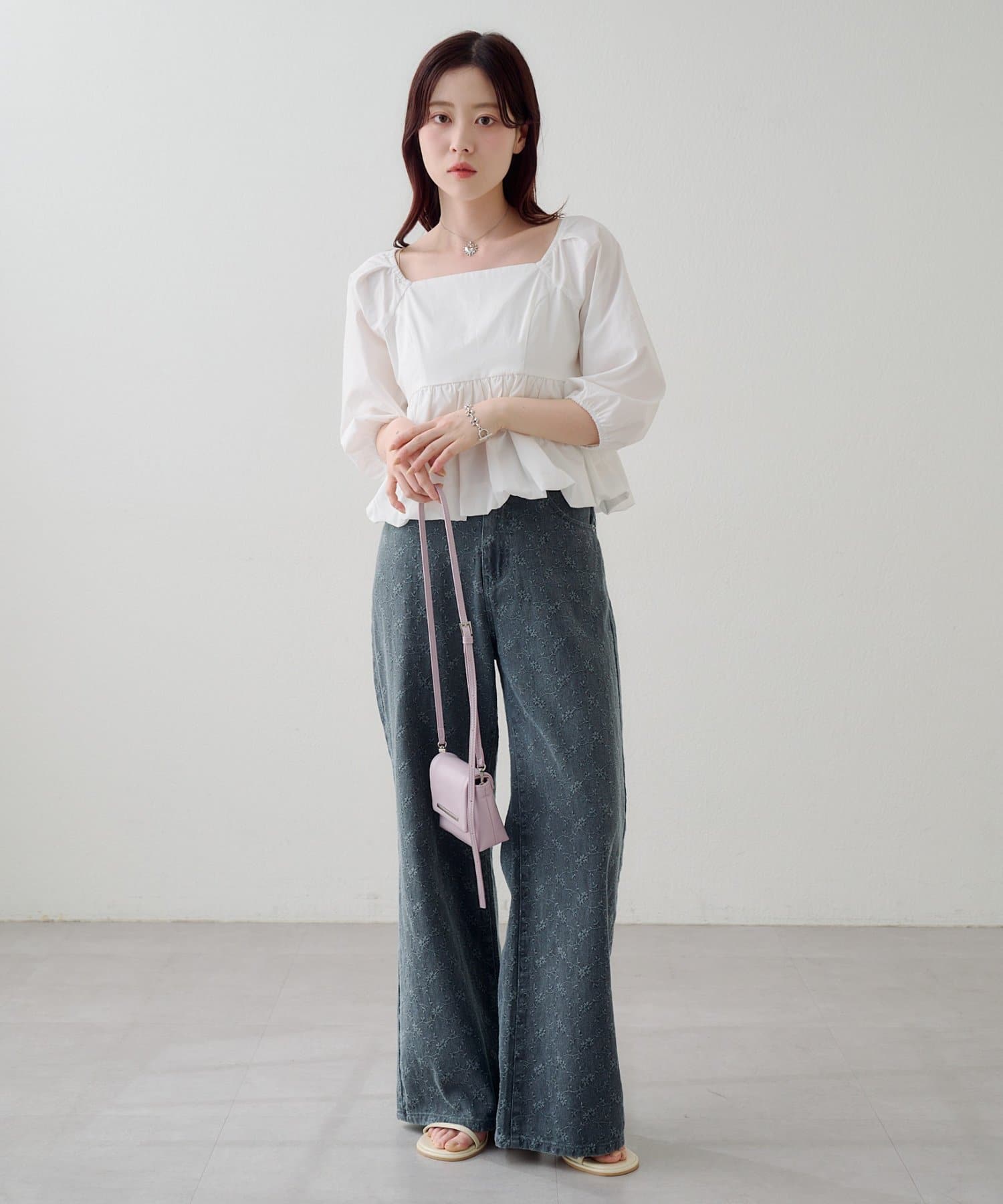 Kastane [Straight] floral embroidered denim - Image 52