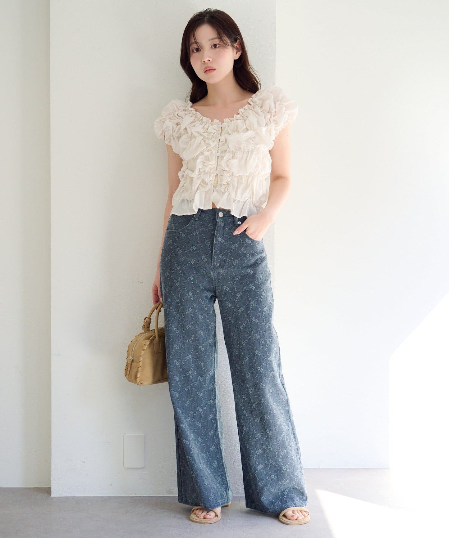 Kastane [Straight] floral embroidered denim - Image 55