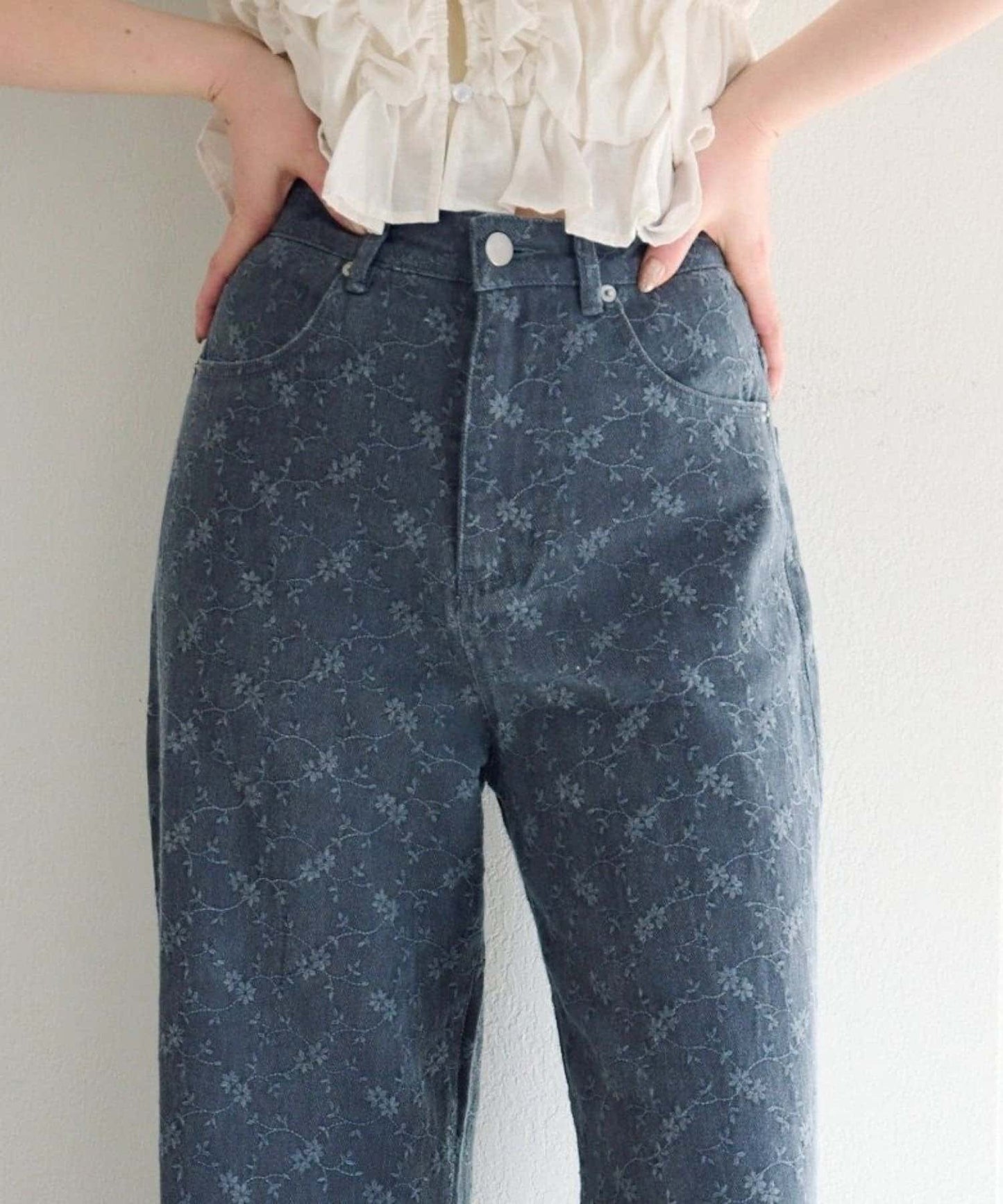 Kastane [Straight] floral embroidered denim - Image 2