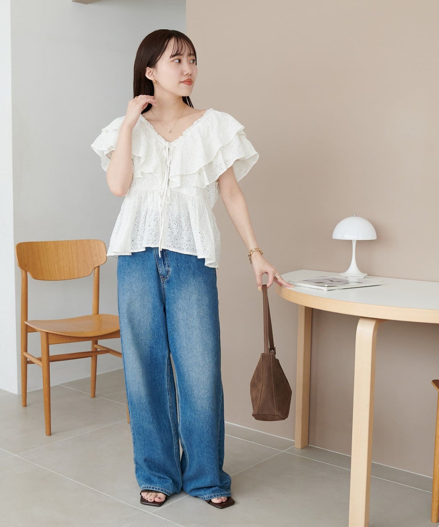 Discoat Lace 荷葉邊 blouse - Image 11