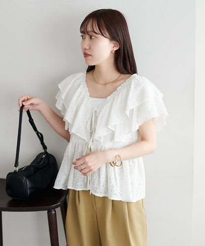Discoat Lace 荷葉邊 blouse - Image 15
