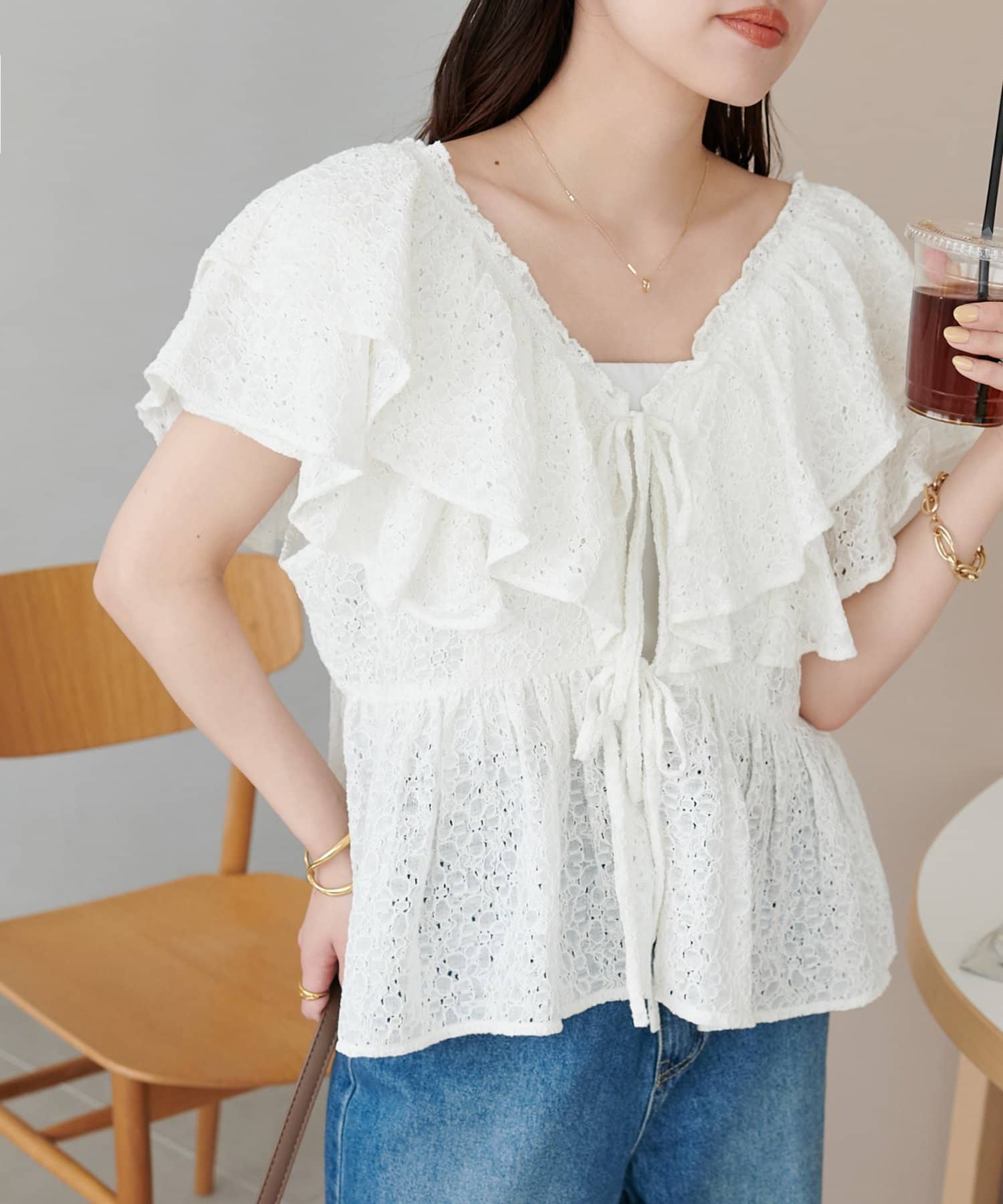 Discoat Lace 荷葉邊 blouse - Image 5