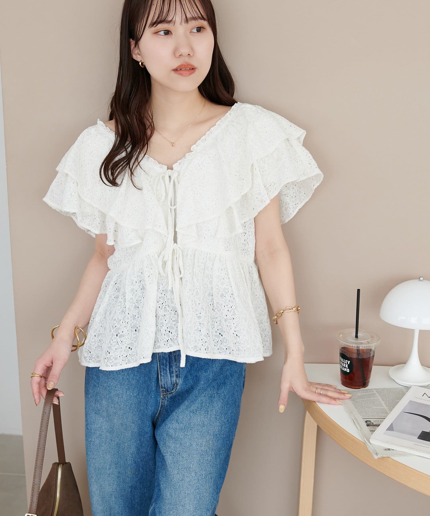Discoat Lace 荷葉邊 blouse - Image 8