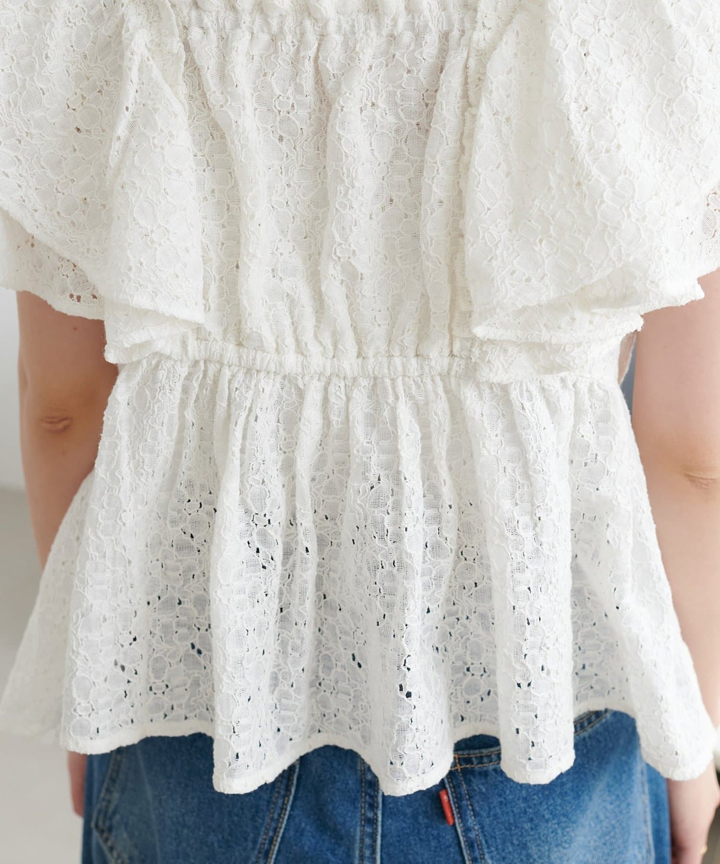 Discoat Lace 荷葉邊 blouse - Image 34