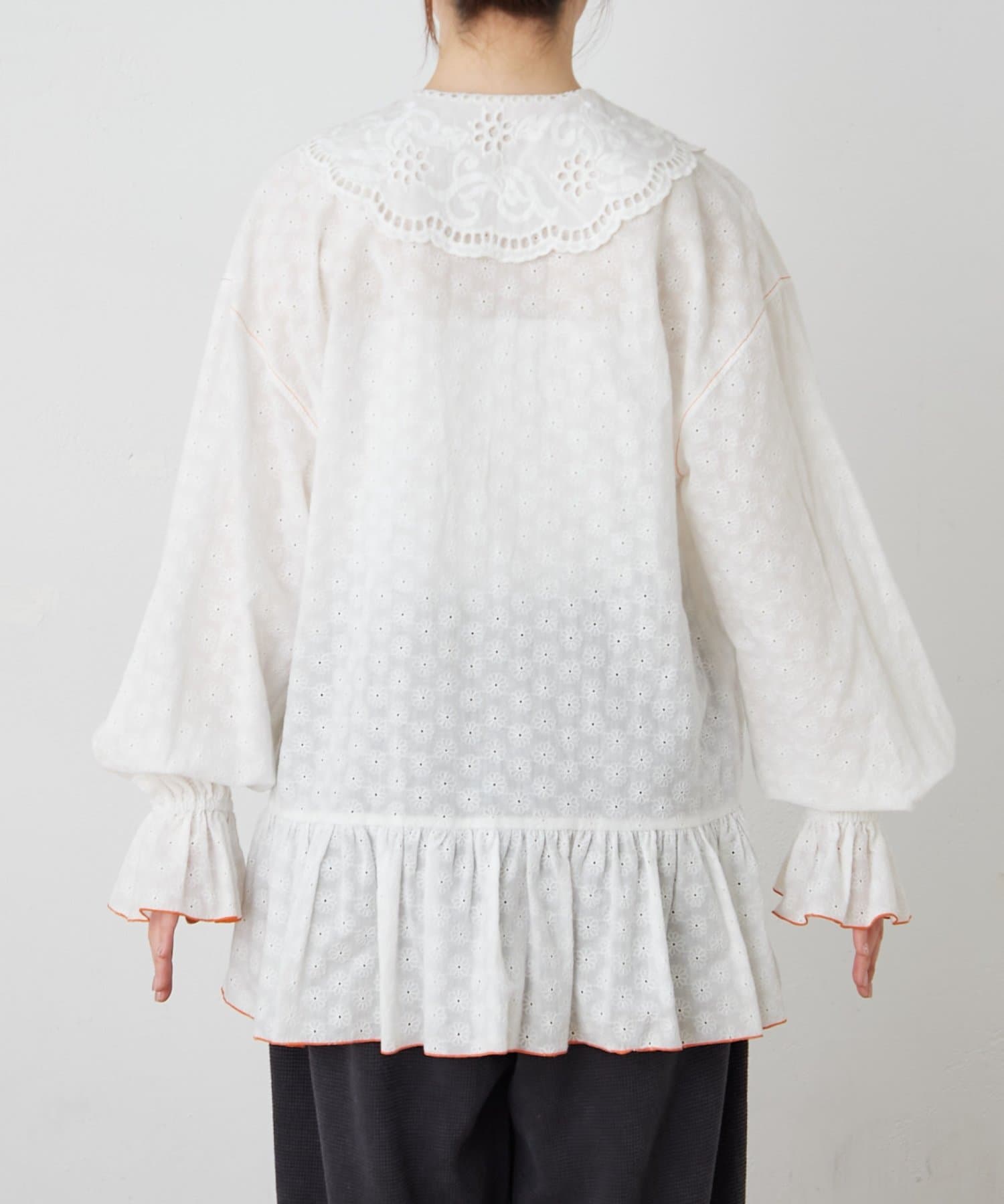 HELLO.SANFRANCISCO Frill lace tunic blouse - Image 30