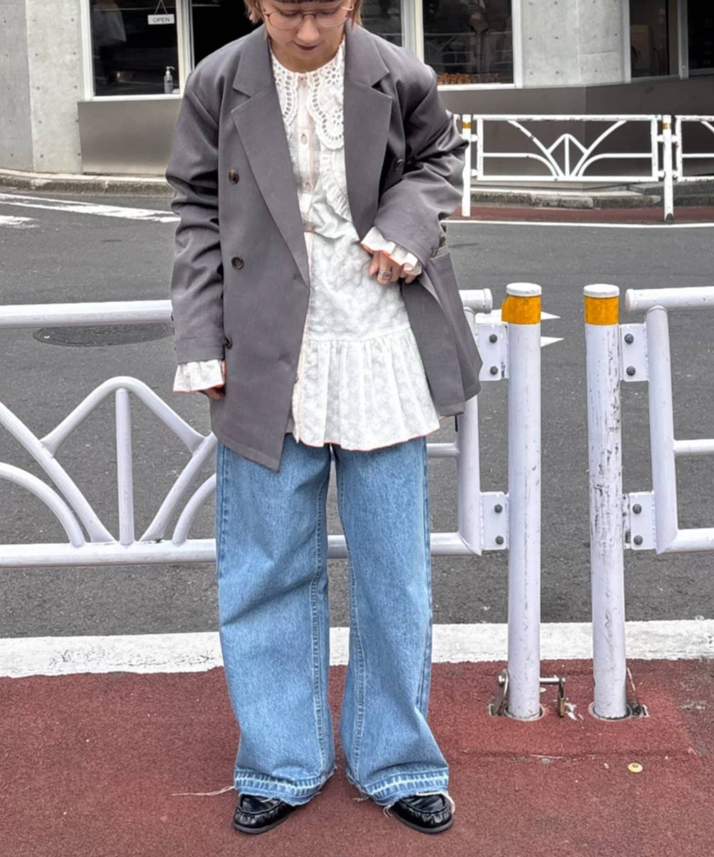 HELLO.SANFRANCISCO Frill lace tunic blouse - Image 6