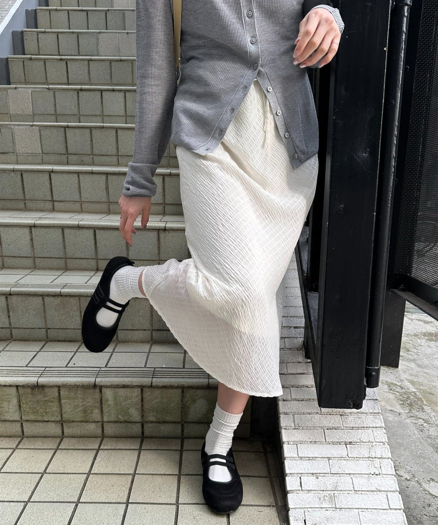 umm. by DISCOAT shirred skirt - Image 8