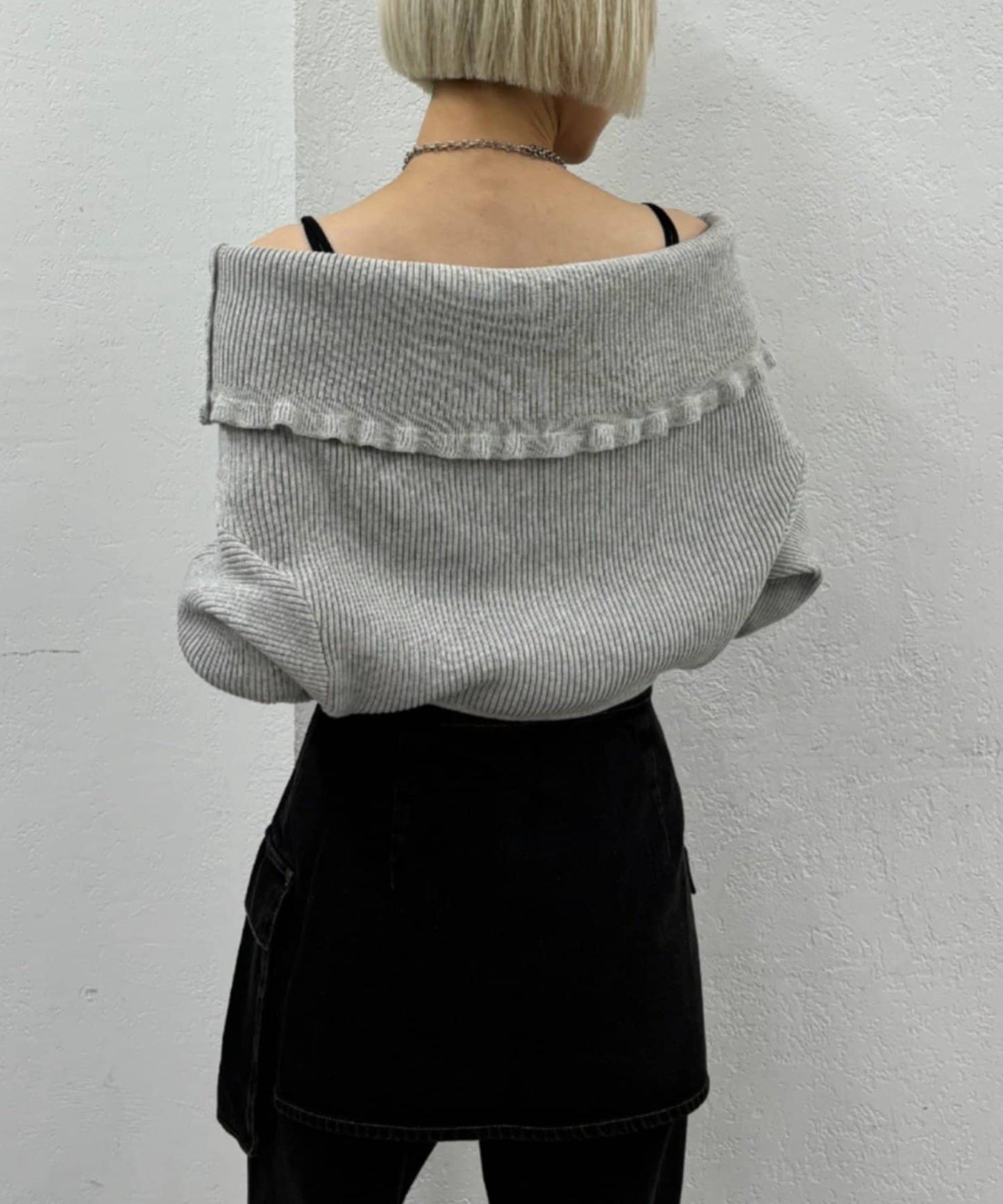 w closet Multi-way Ruffle Cardigan - Image 6