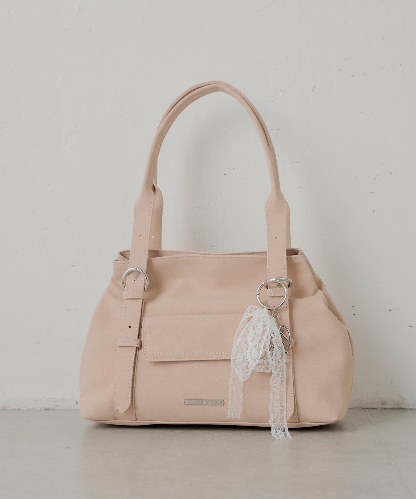 [Set Fair Item #11] CHICO belt handle bag with charm - Image 20
