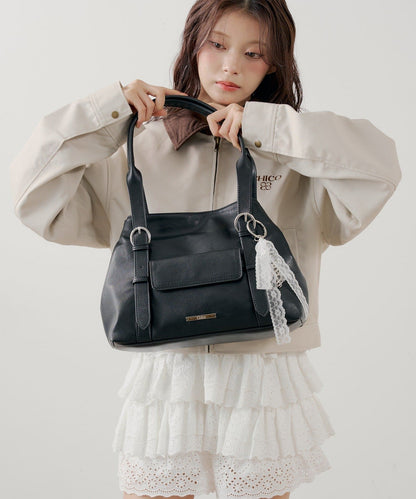[Set Fair Item #11] CHICO belt handle bag with charm - Image 9