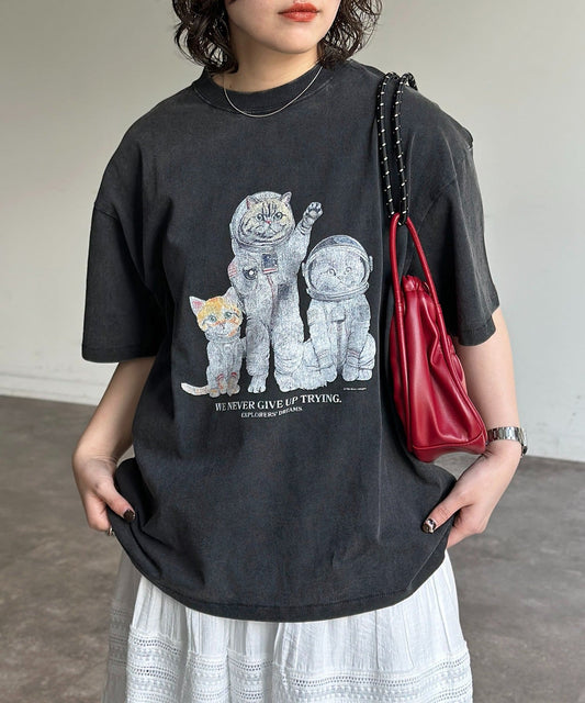 CPCM Vintage 太空貓貓狗狗 Tee [2 Size Available] - Image 1