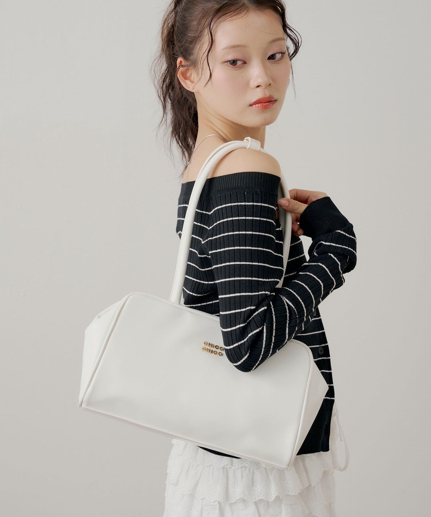 [Set Fair Item #11] CHICO logo boston bag - Image 5