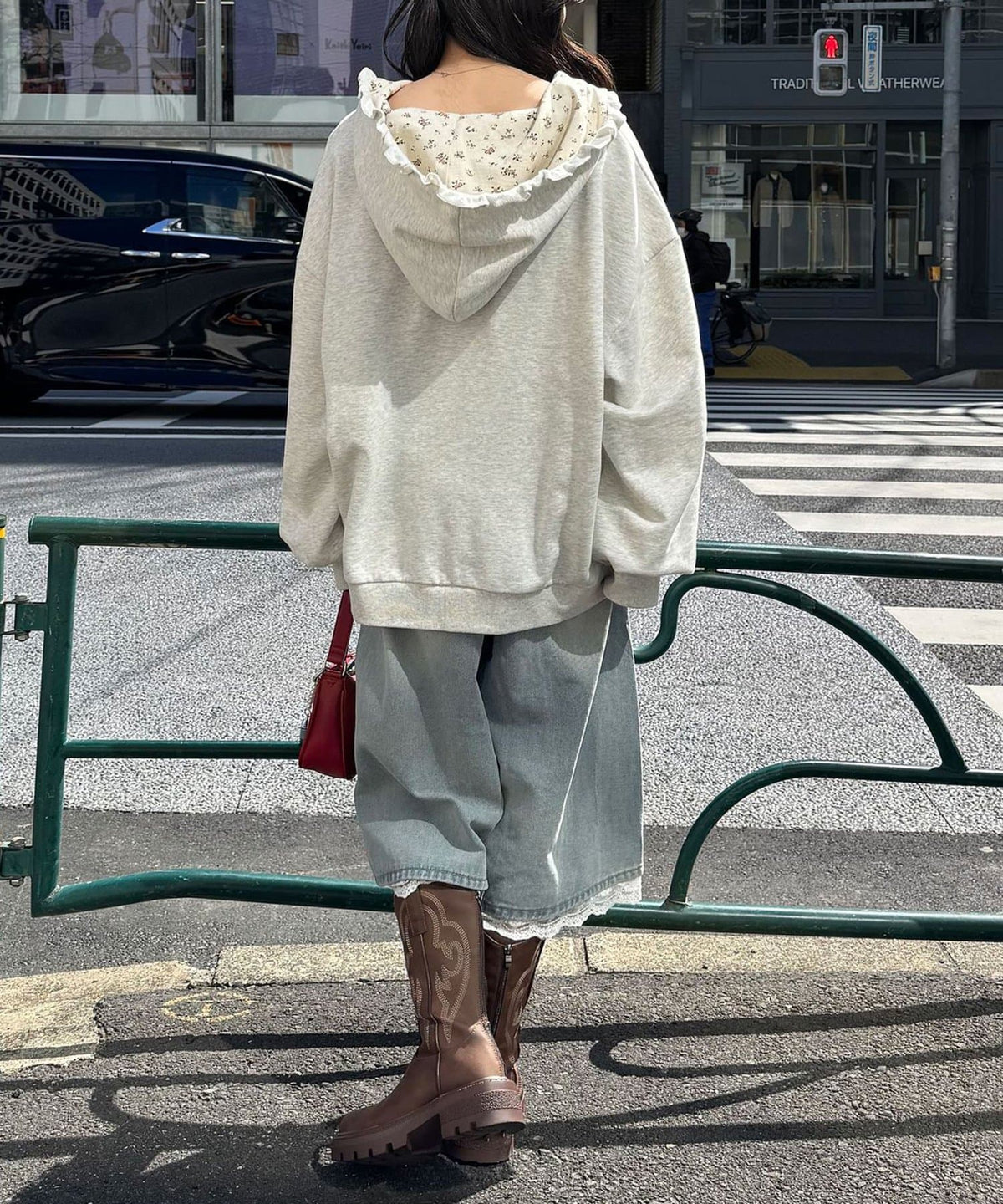 neutral by CIAOPANIC 碎花Logo荷葉邊雙拉鍊連帽Hoodie - Image 11