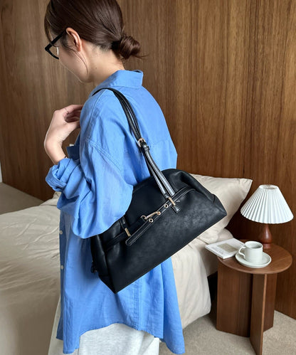 DISCOAT Metal Belt Long Handle Boston Bag - Image 4