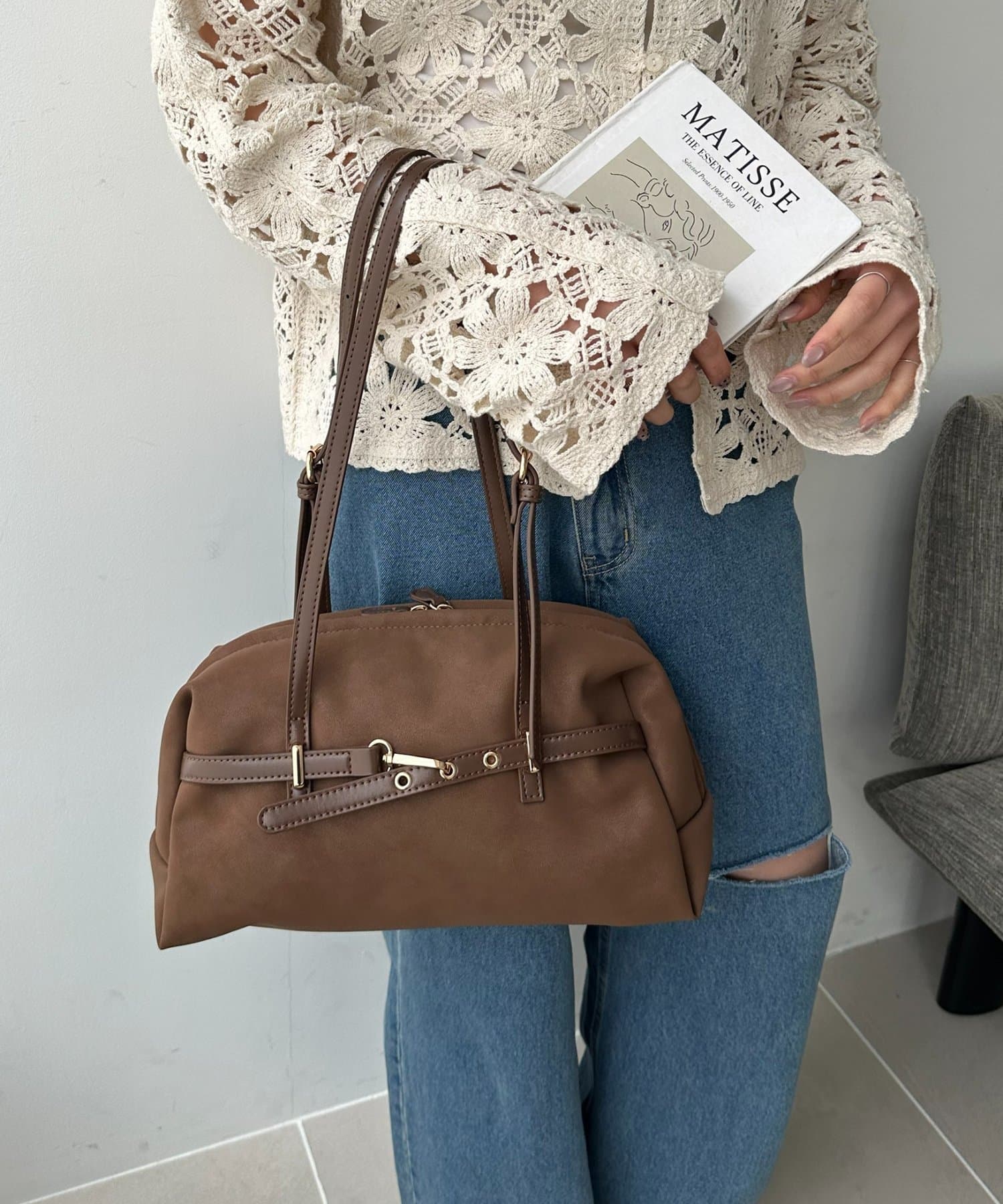 DISCOAT Metal Belt Long Handle Boston Bag - Image 12