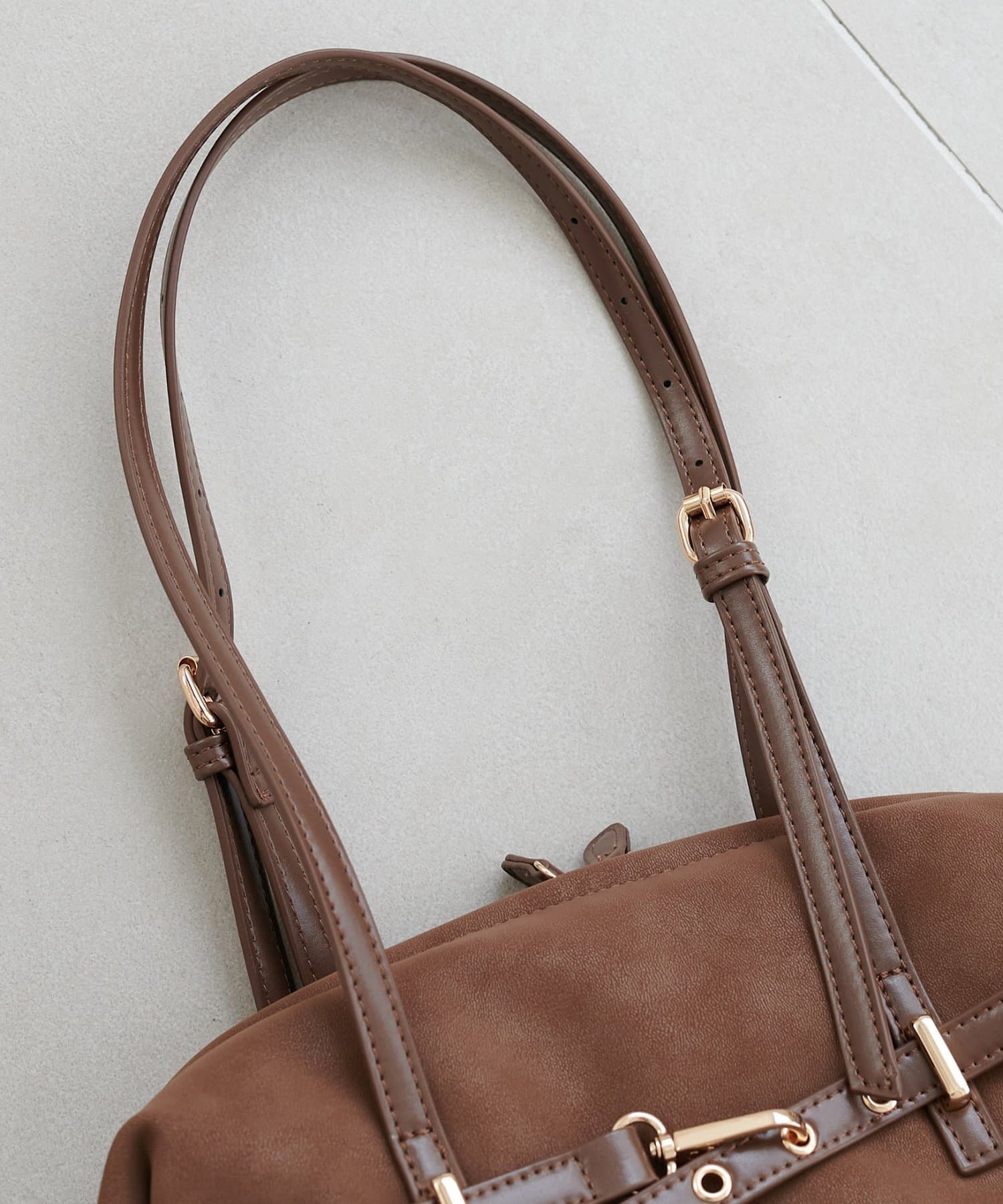 DISCOAT Metal Belt Long Handle Boston Bag - Image 30