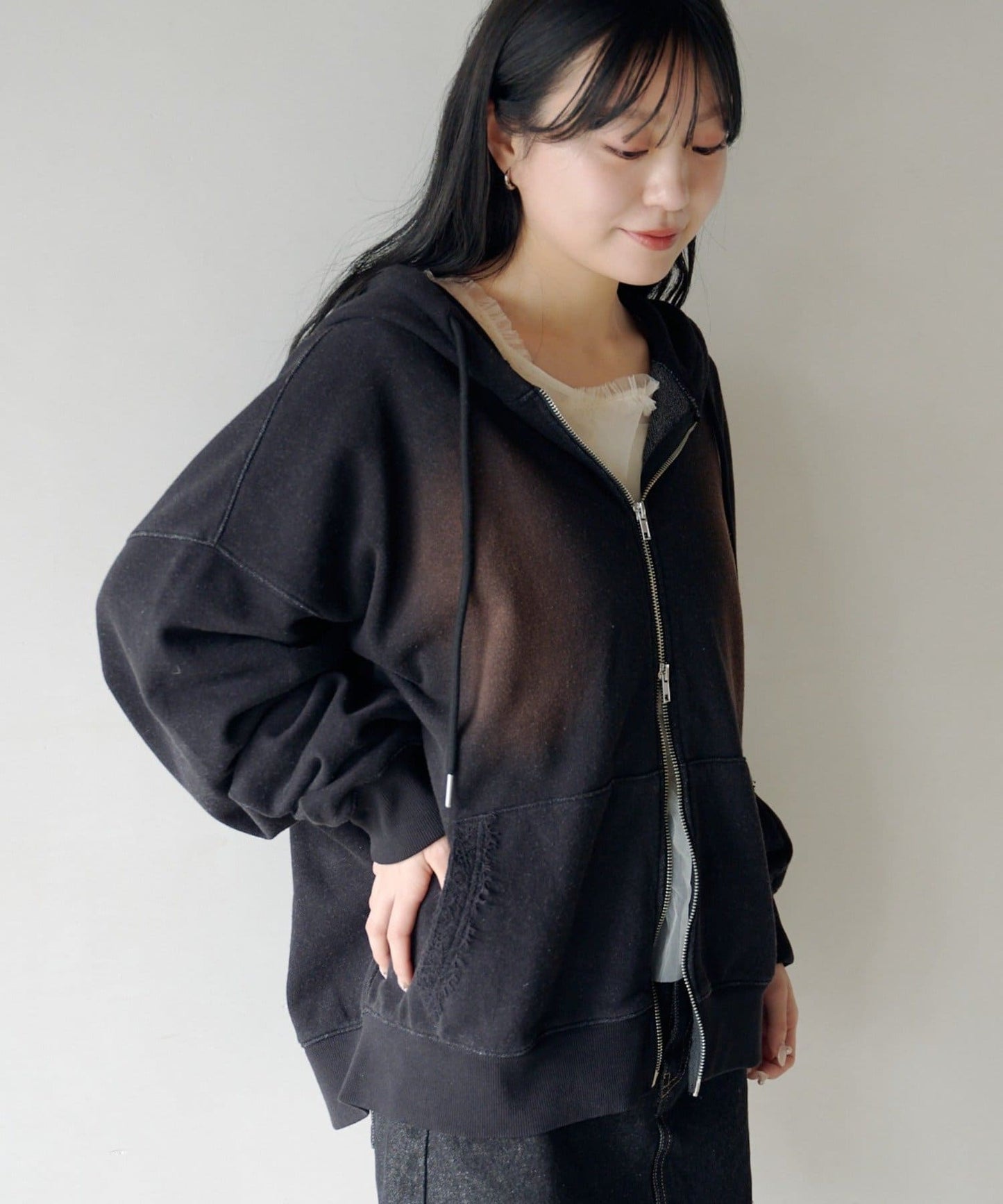 Kastane Lace sweatshirt hoodie - Image 29