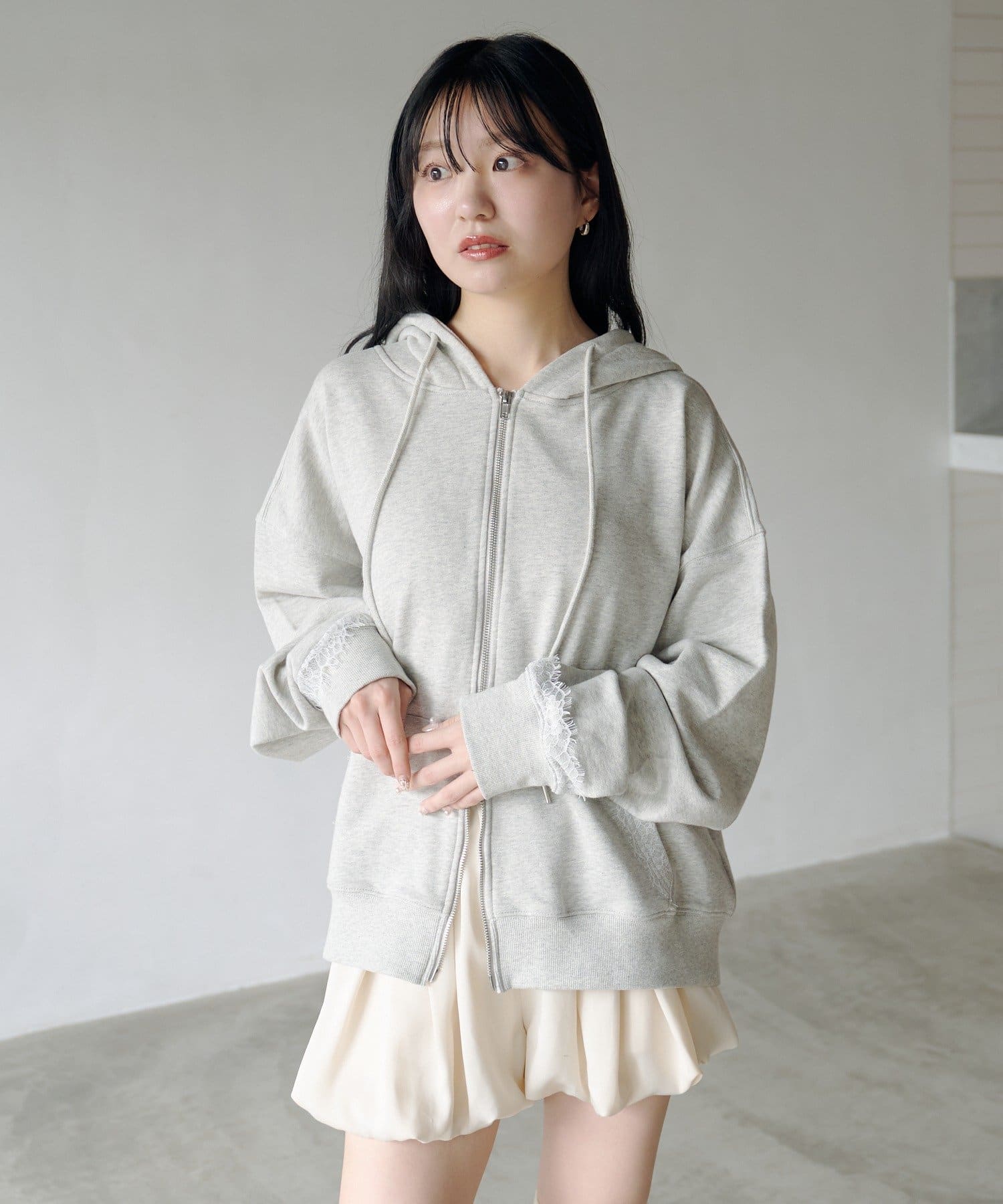 Kastane Lace sweatshirt hoodie - Image 5