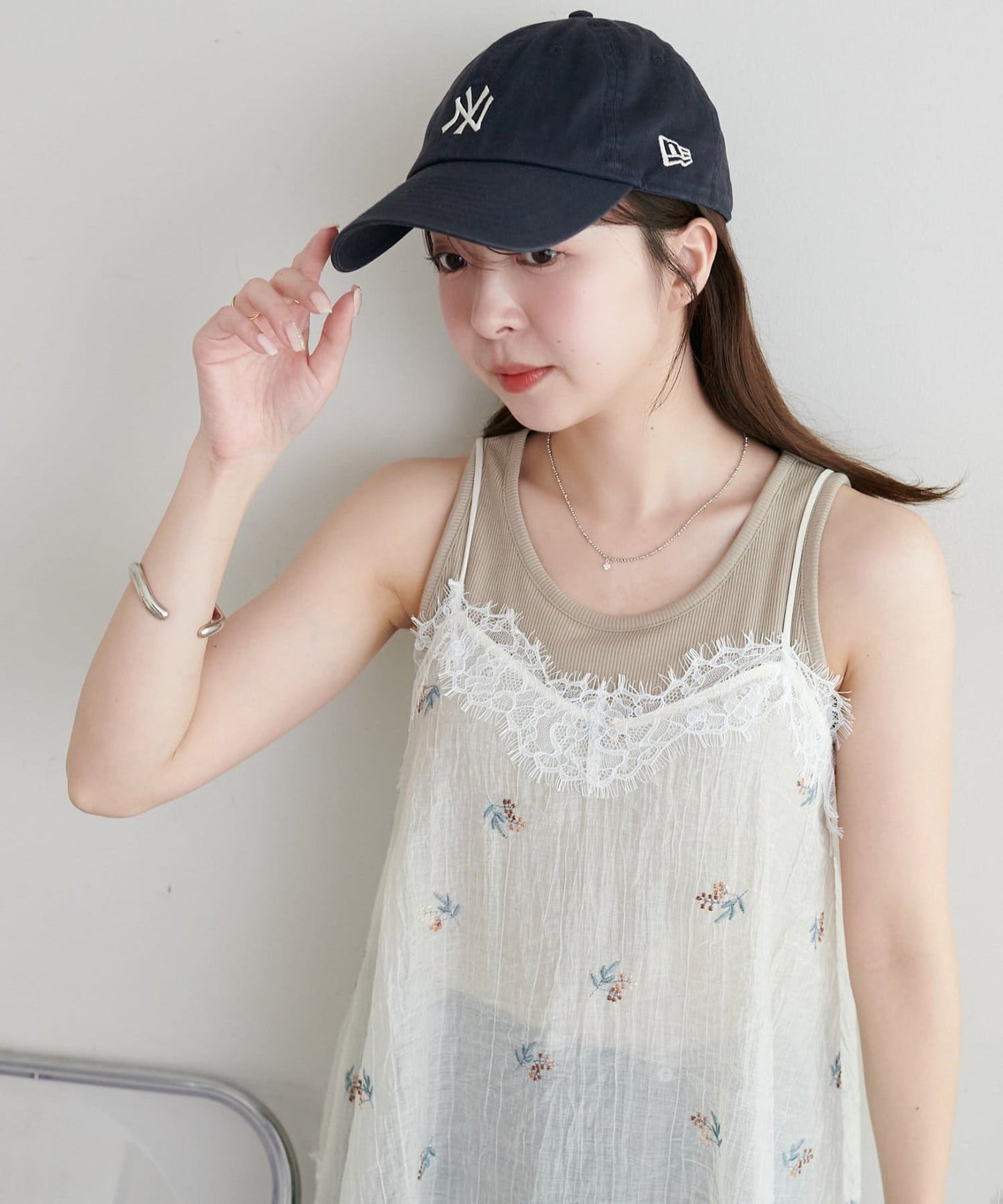 DISCOAT 刺繡薄紗Lace邊吊帶衫 - Image 16