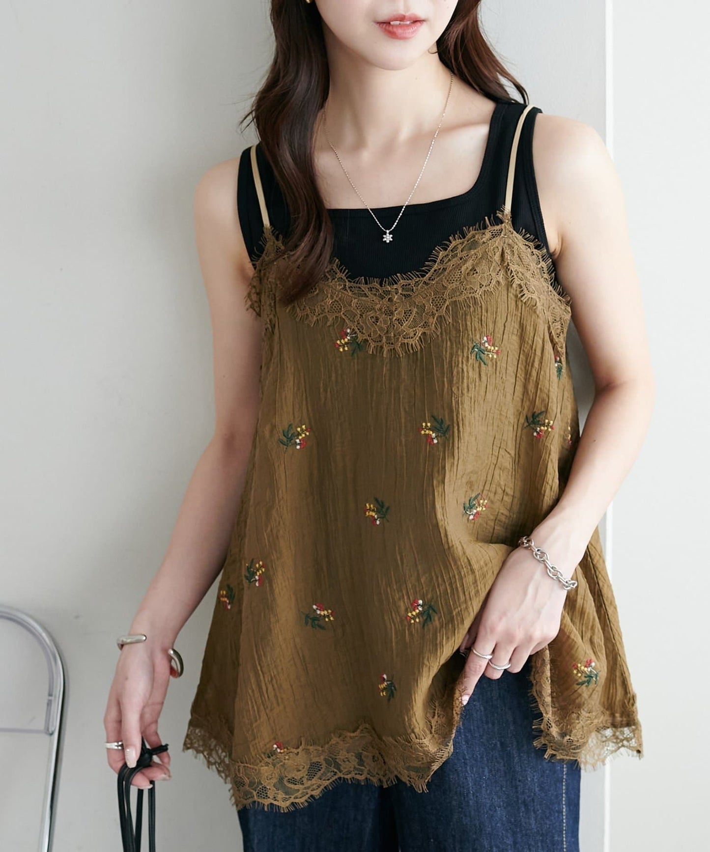 DISCOAT 刺繡薄紗Lace邊吊帶衫 - Image 3