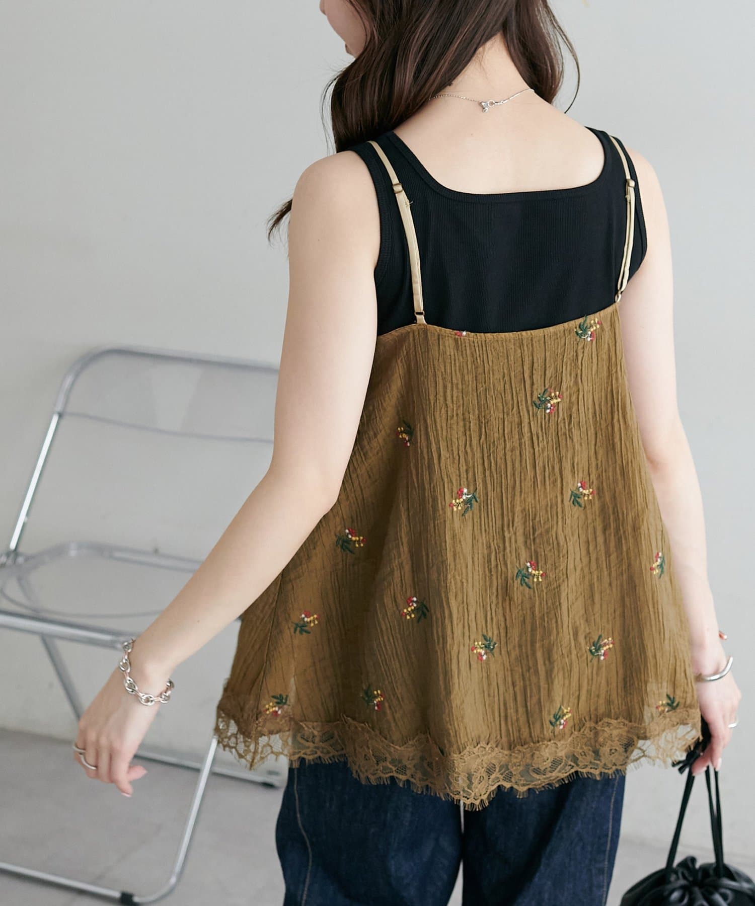 DISCOAT 刺繡薄紗Lace邊吊帶衫 - Image 38