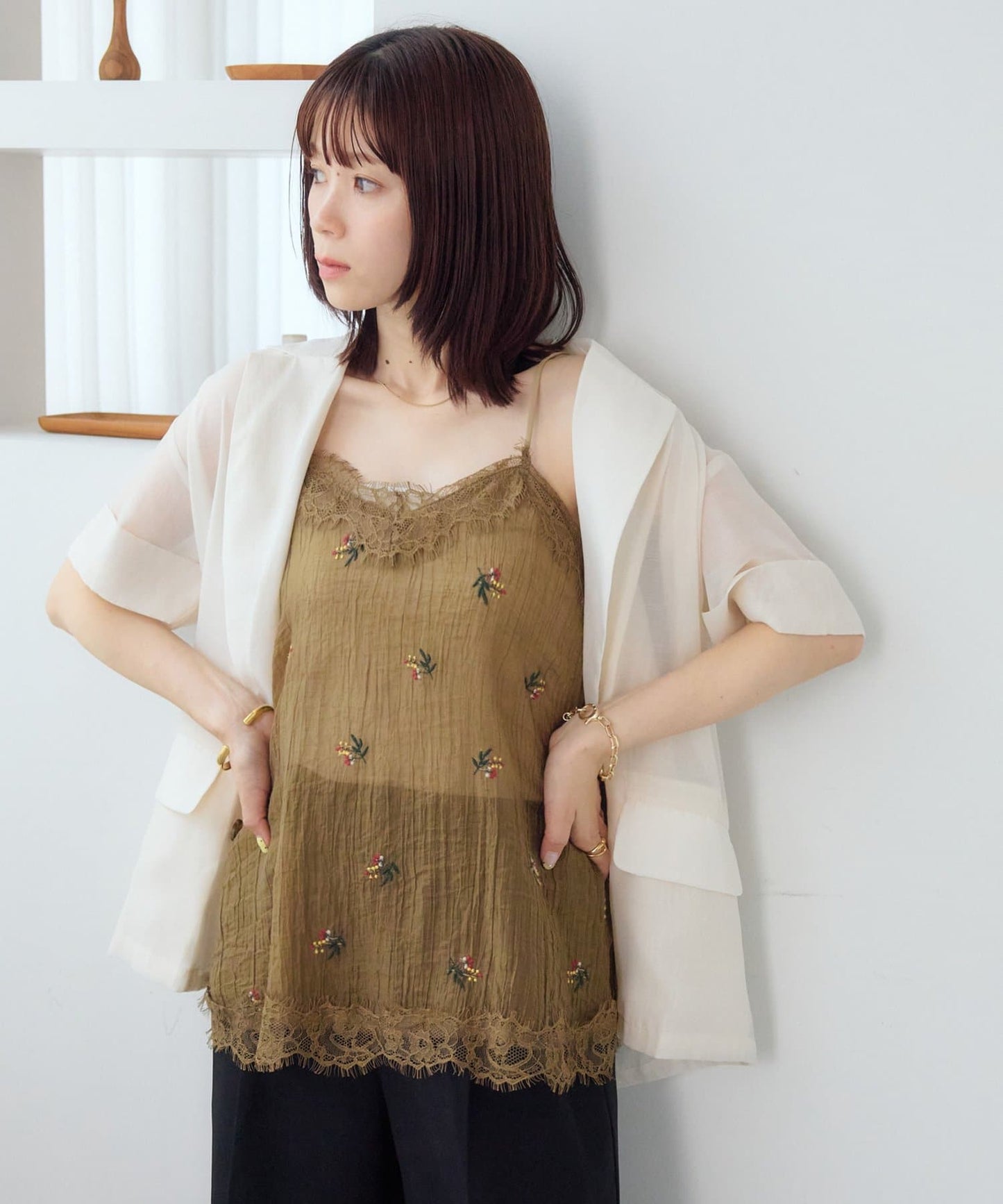 DISCOAT 刺繡薄紗Lace邊吊帶衫 - Image 30