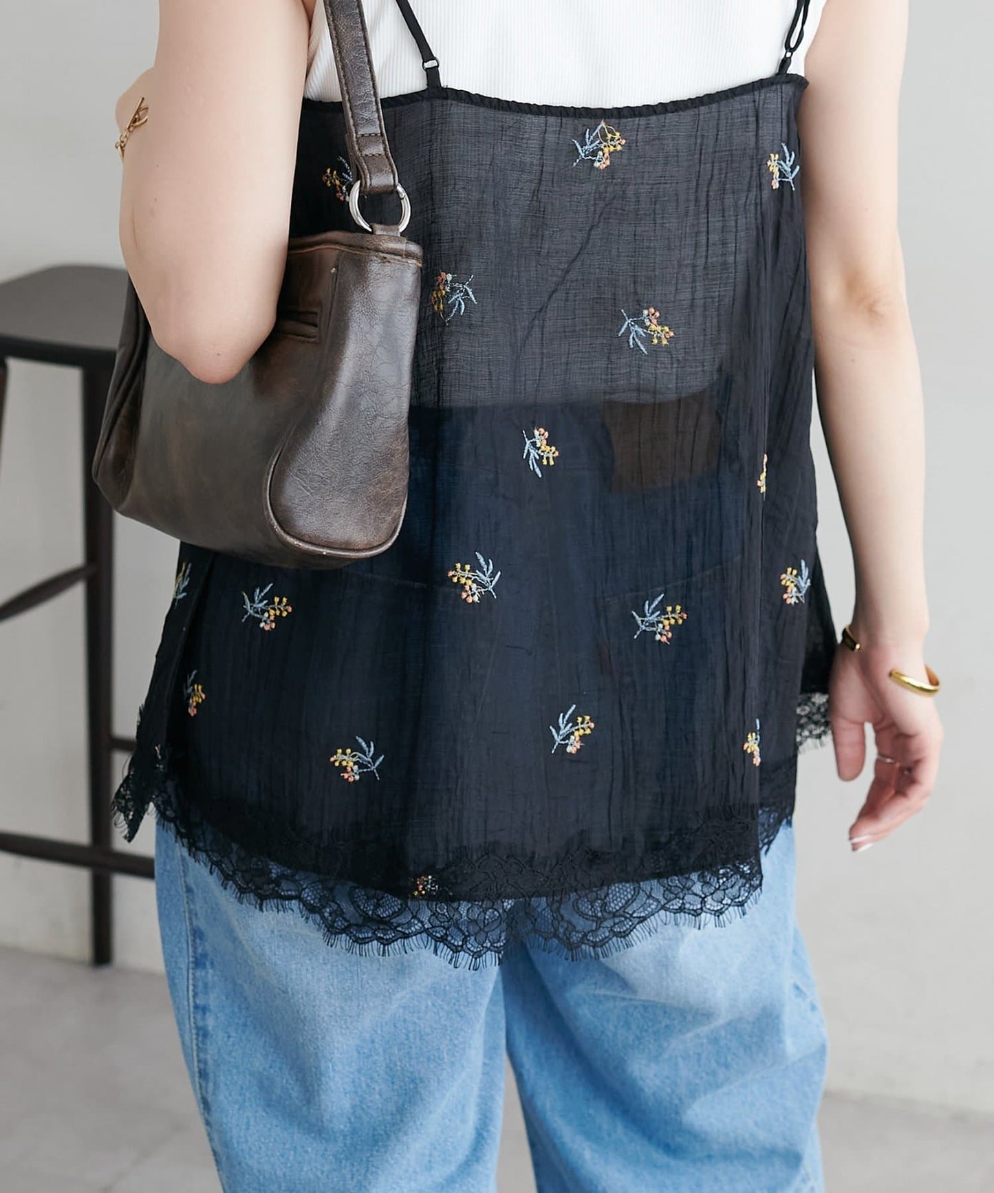 DISCOAT 刺繡薄紗Lace邊吊帶衫 - Image 53