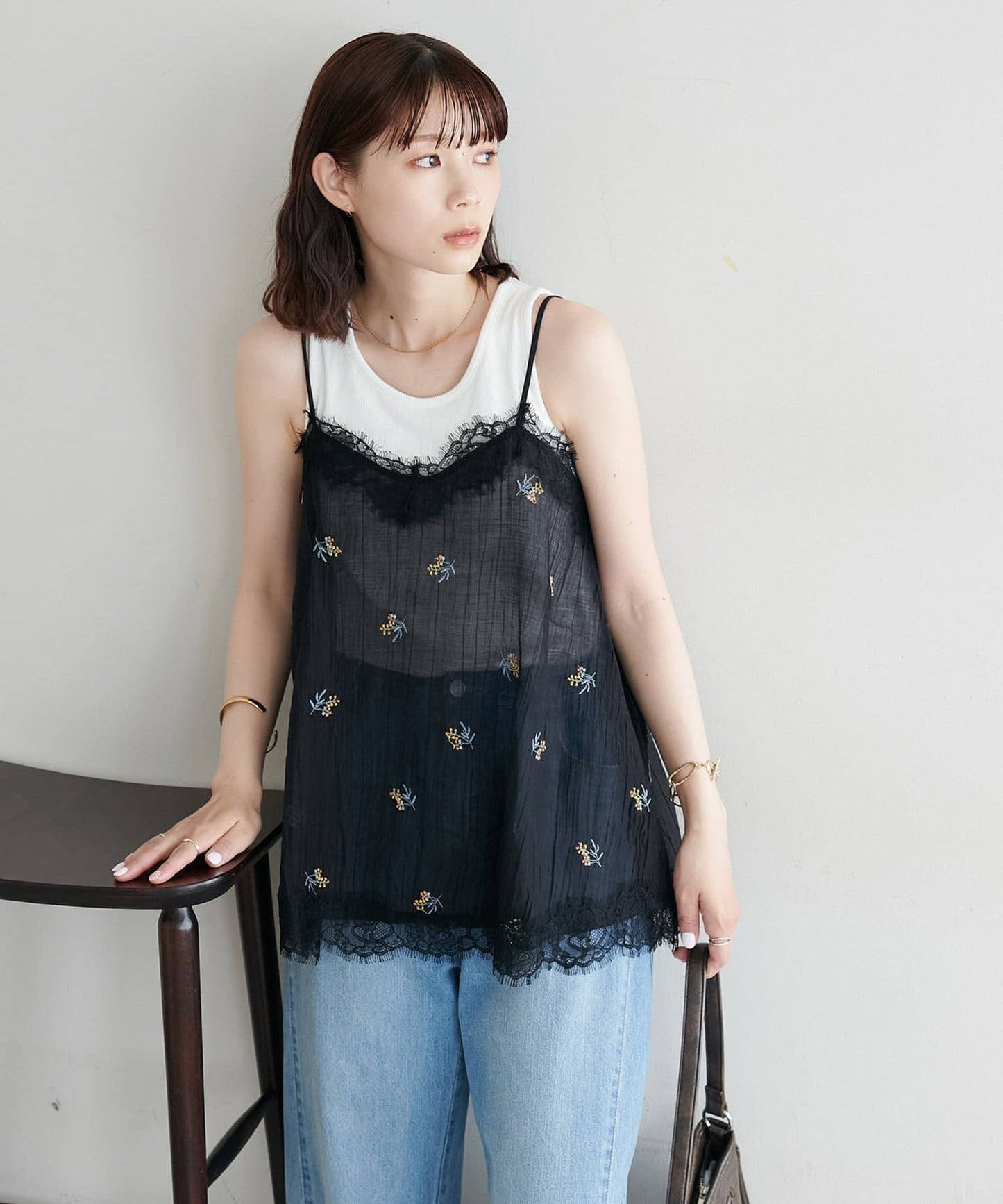 DISCOAT 刺繡薄紗Lace邊吊帶衫 - Image 54