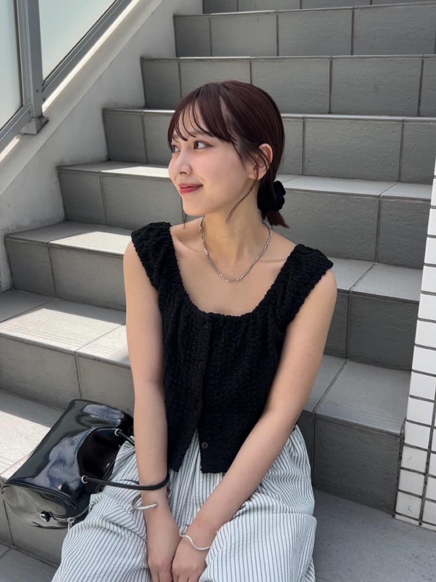 Mystic 方領短版背心