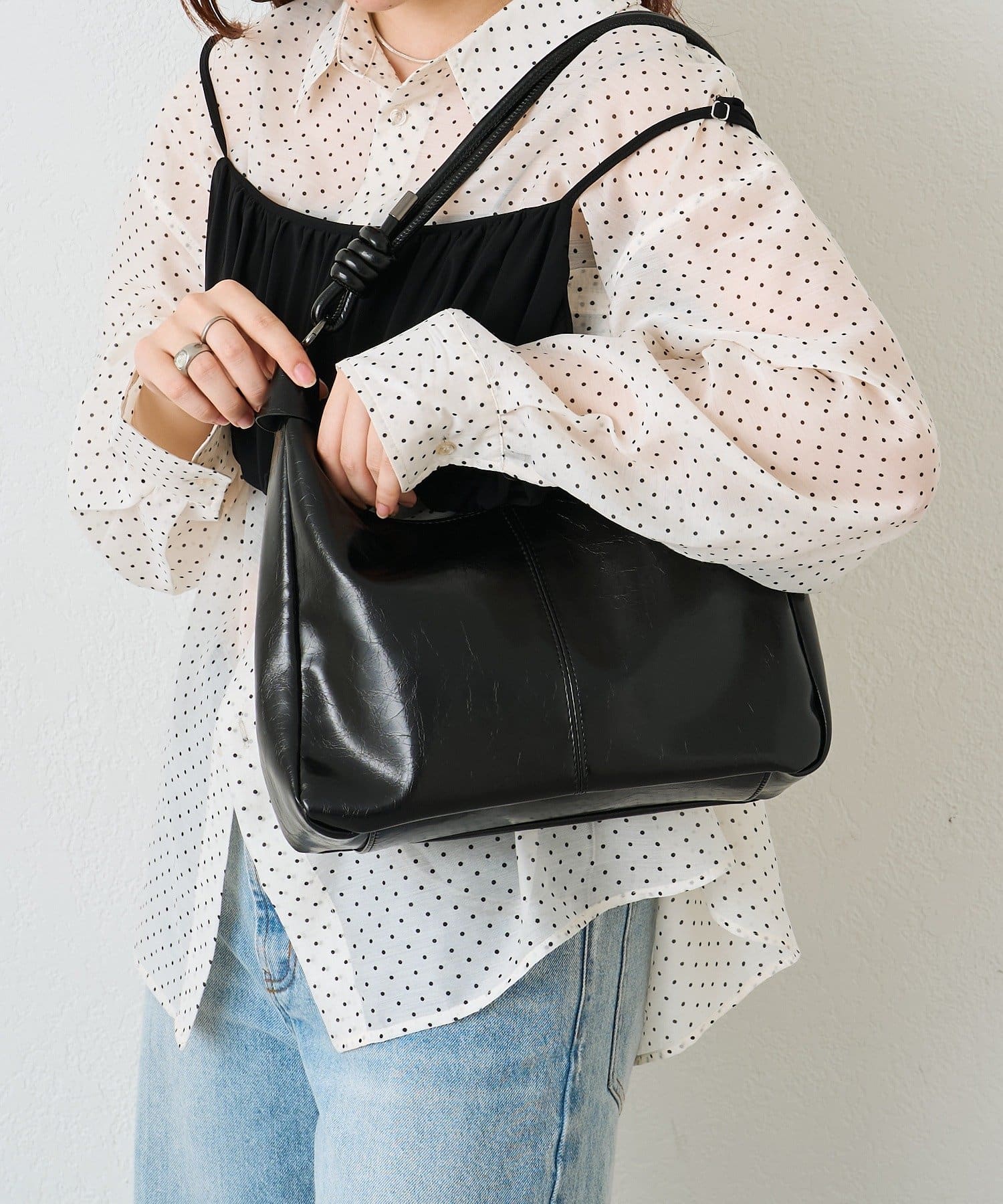 Mystic Knot Shoulder Bag - Image 4