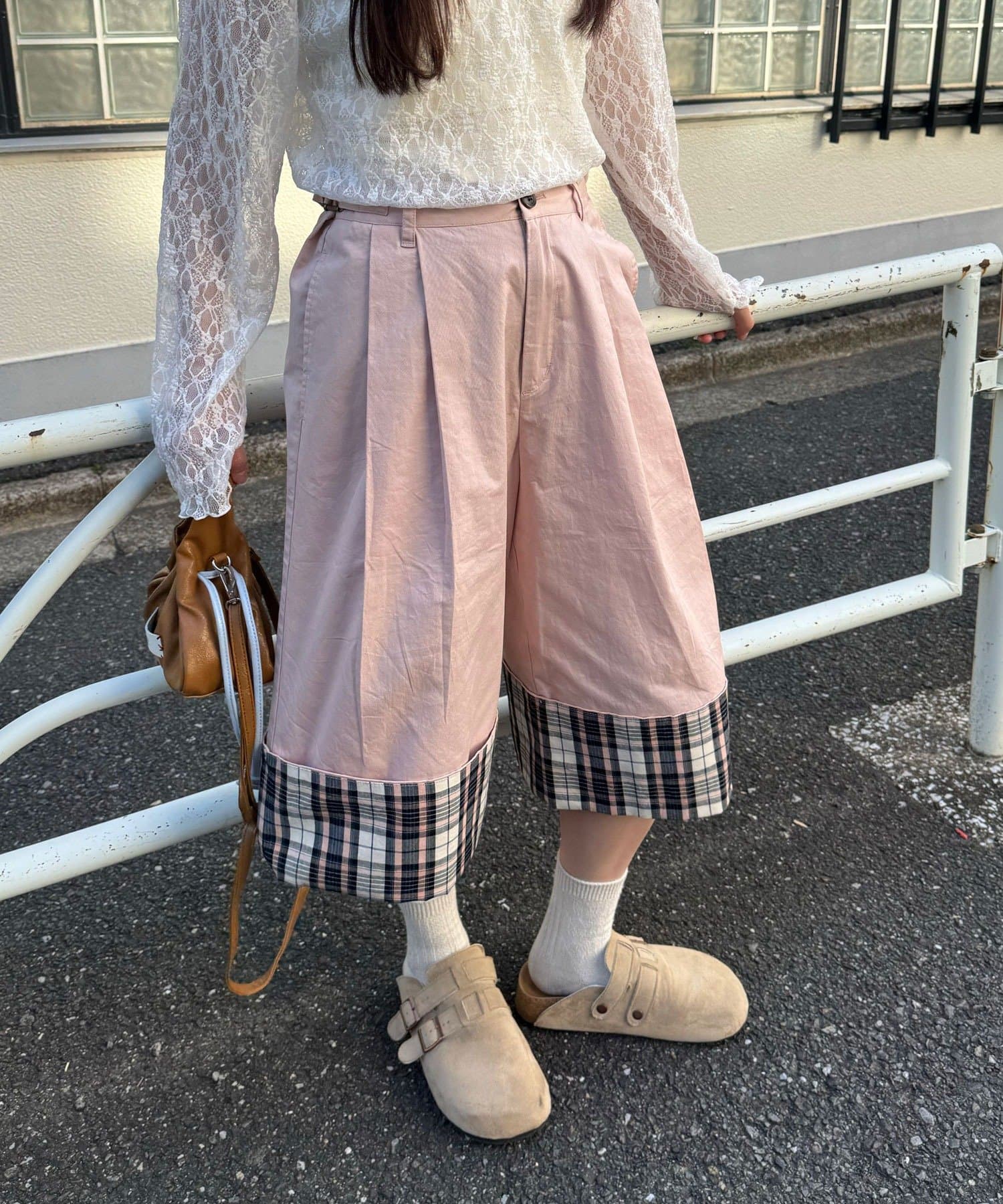 CIAOPANIC 2-Way Roll-Up Wide Half Pants - Image 1