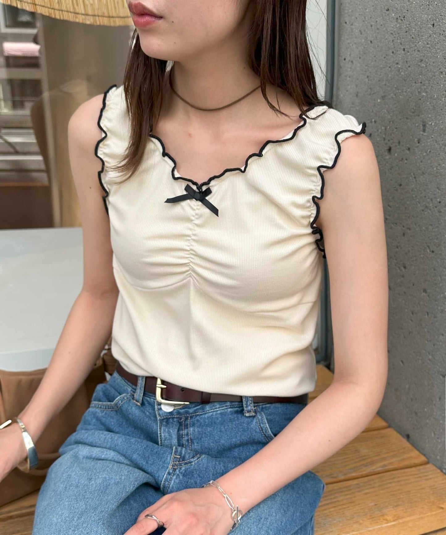 umm. by Discoat Mellow front ribbon tank - Image 26