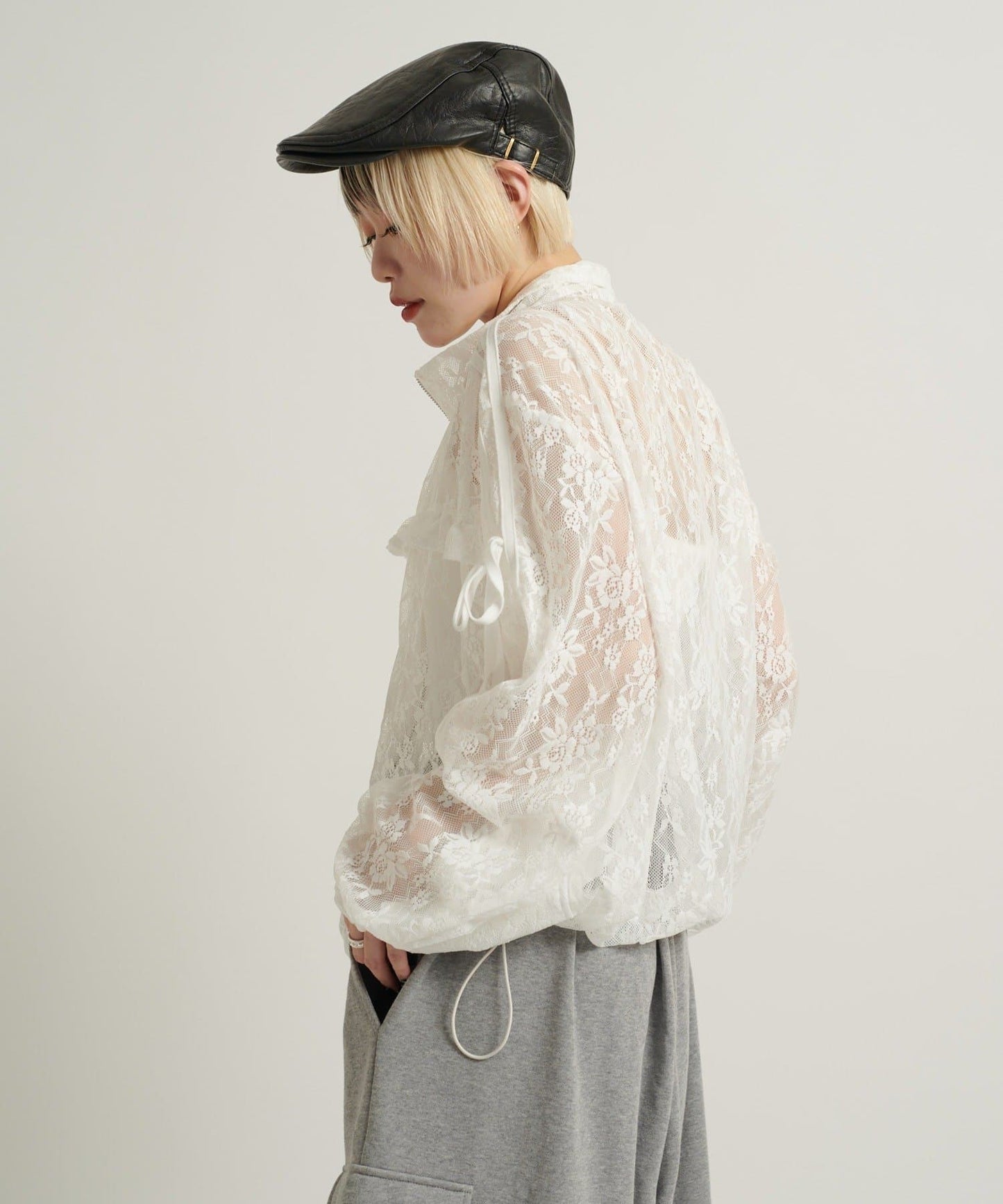 w closet frill line jacket - Image 8