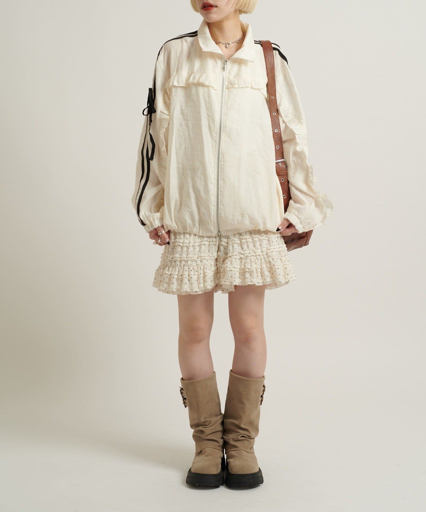 w closet frill line jacket - Image 22