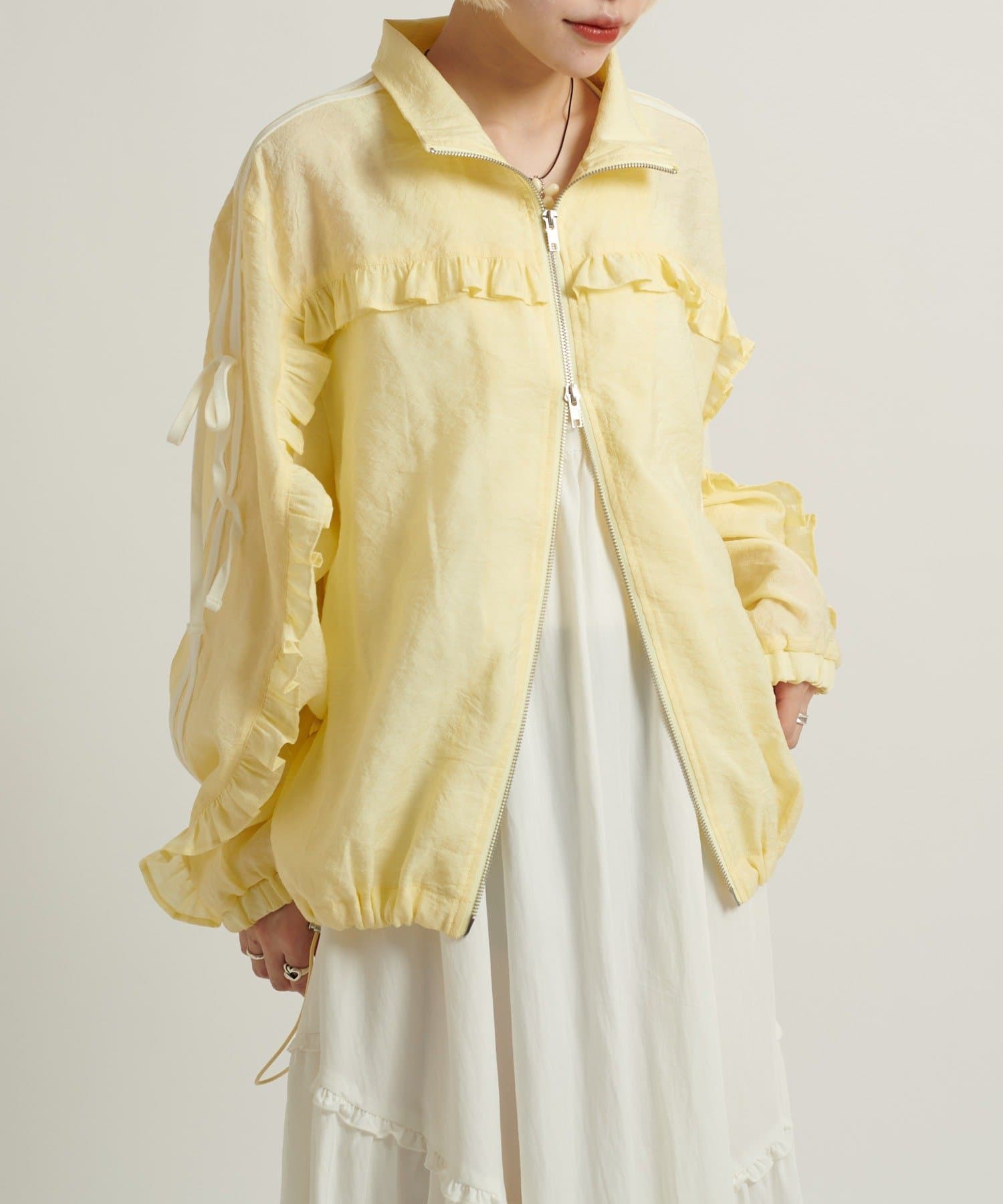 w closet frill line jacket - Image 33