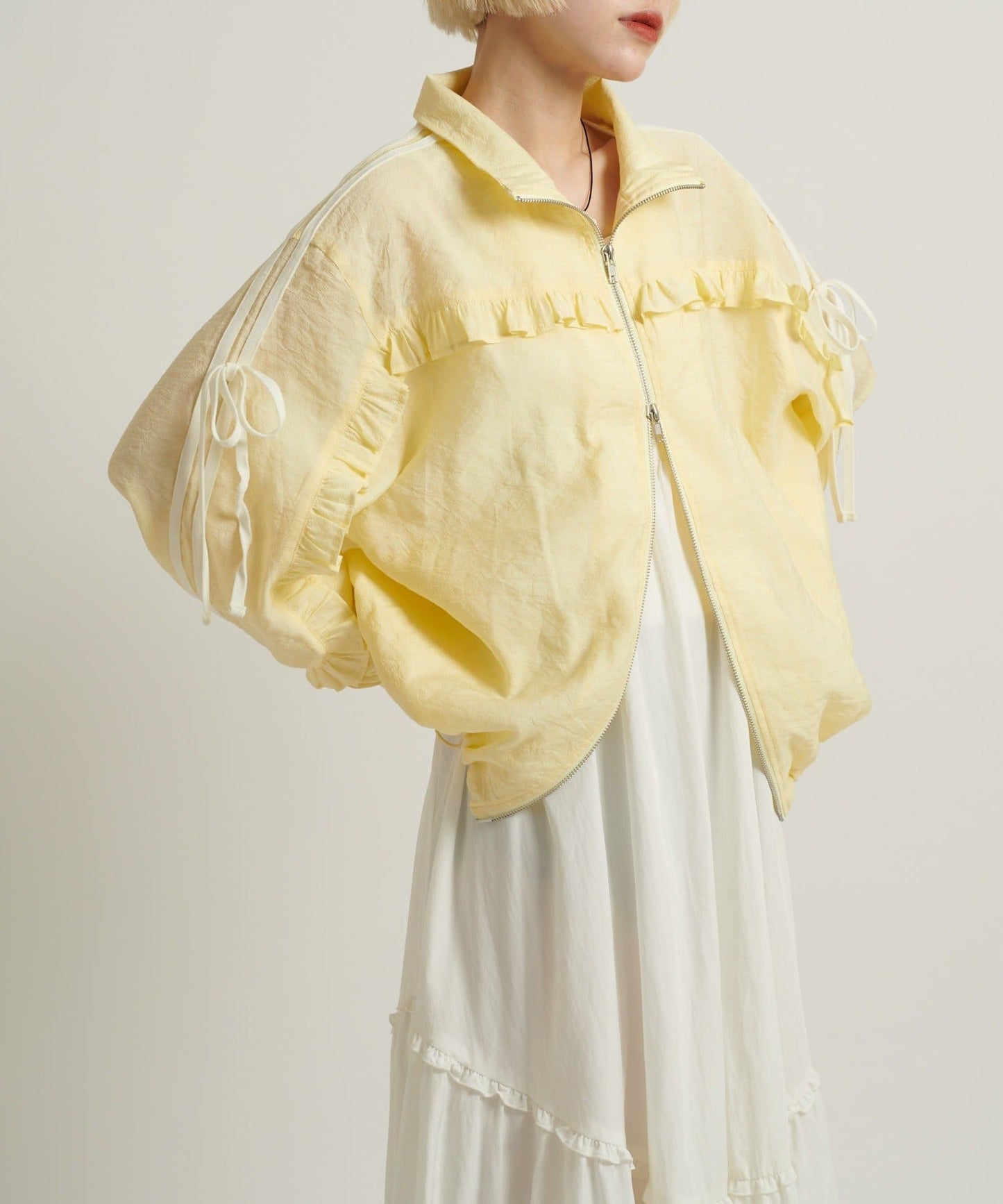 w closet frill line jacket - Image 35
