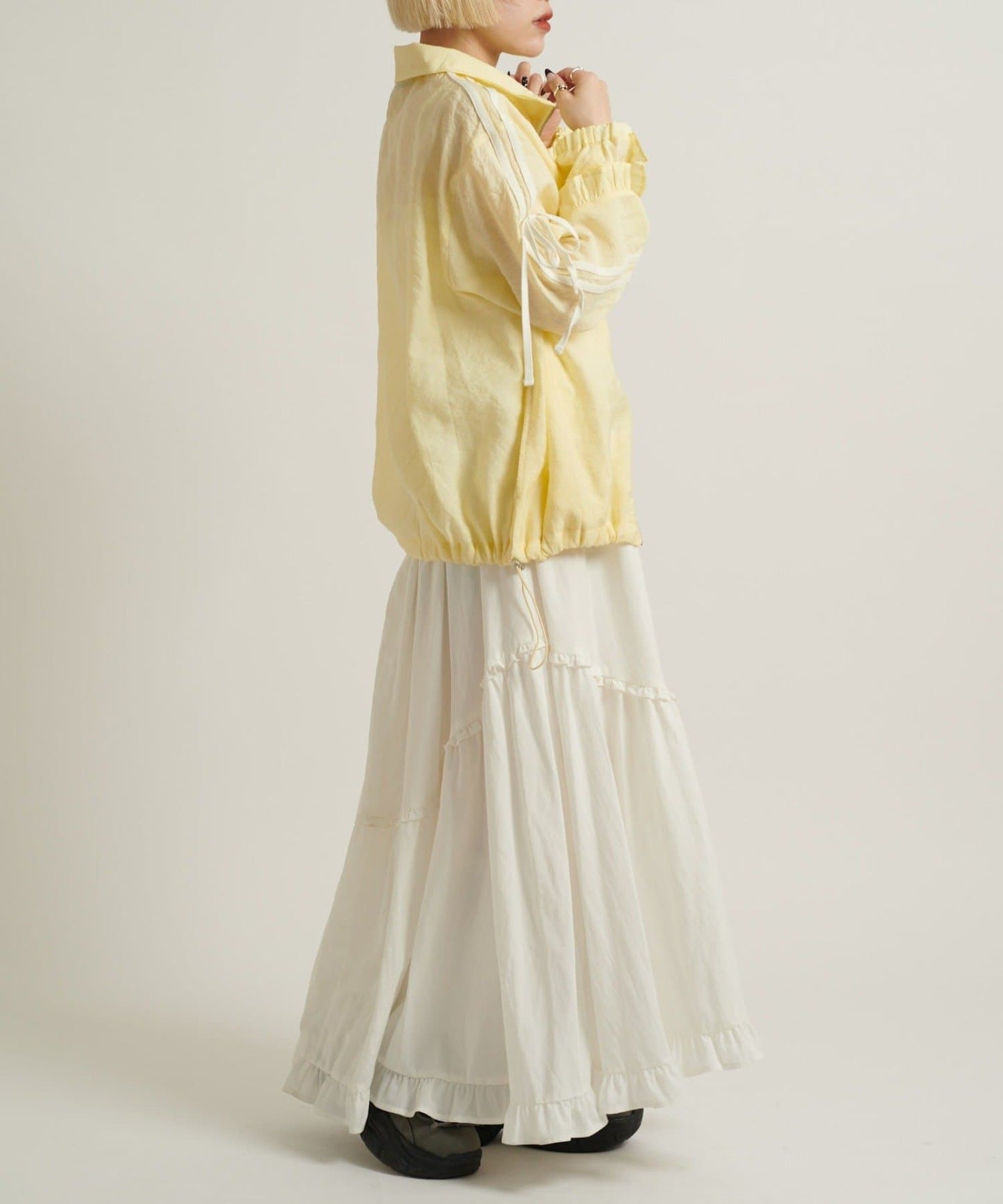 w closet frill line jacket - Image 38