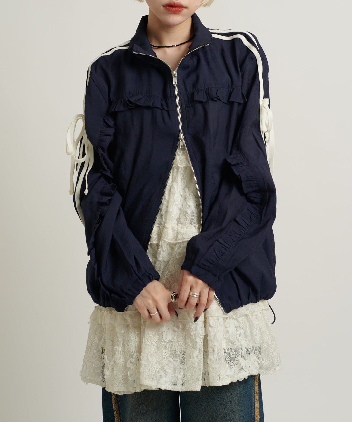 w closet frill line jacket - Image 42