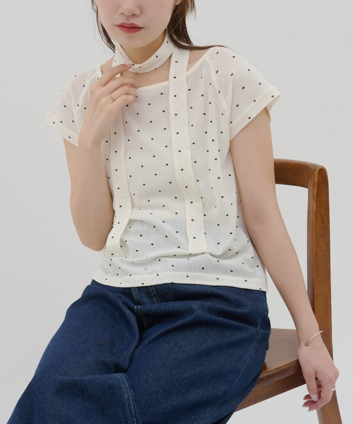 umm. By Discaot 波點Top with choker - Image 15