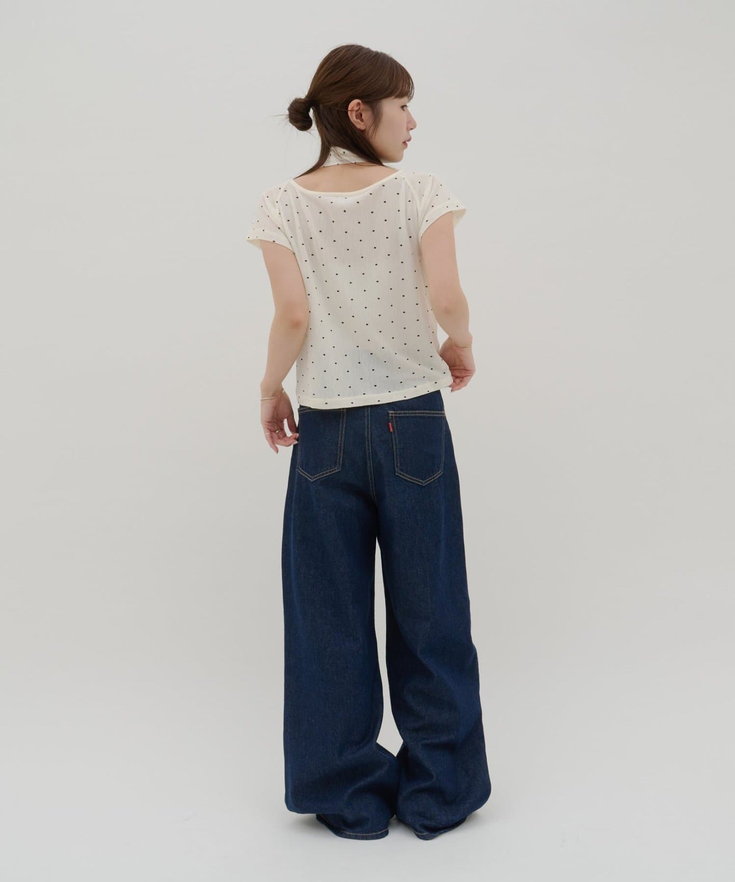 umm. By Discaot 波點Top with choker - Image 23