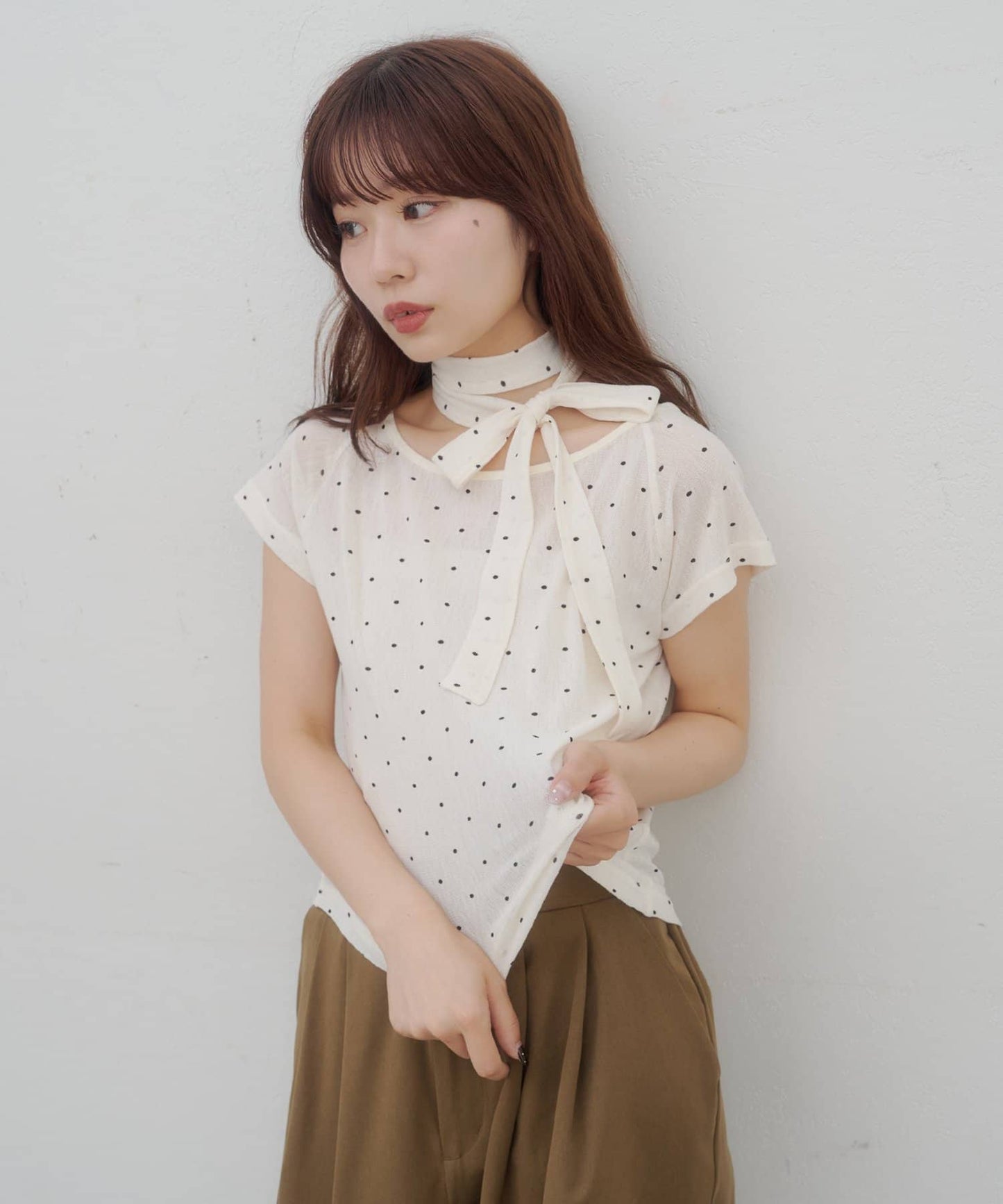 umm. By Discaot 波點Top with choker - Image 10