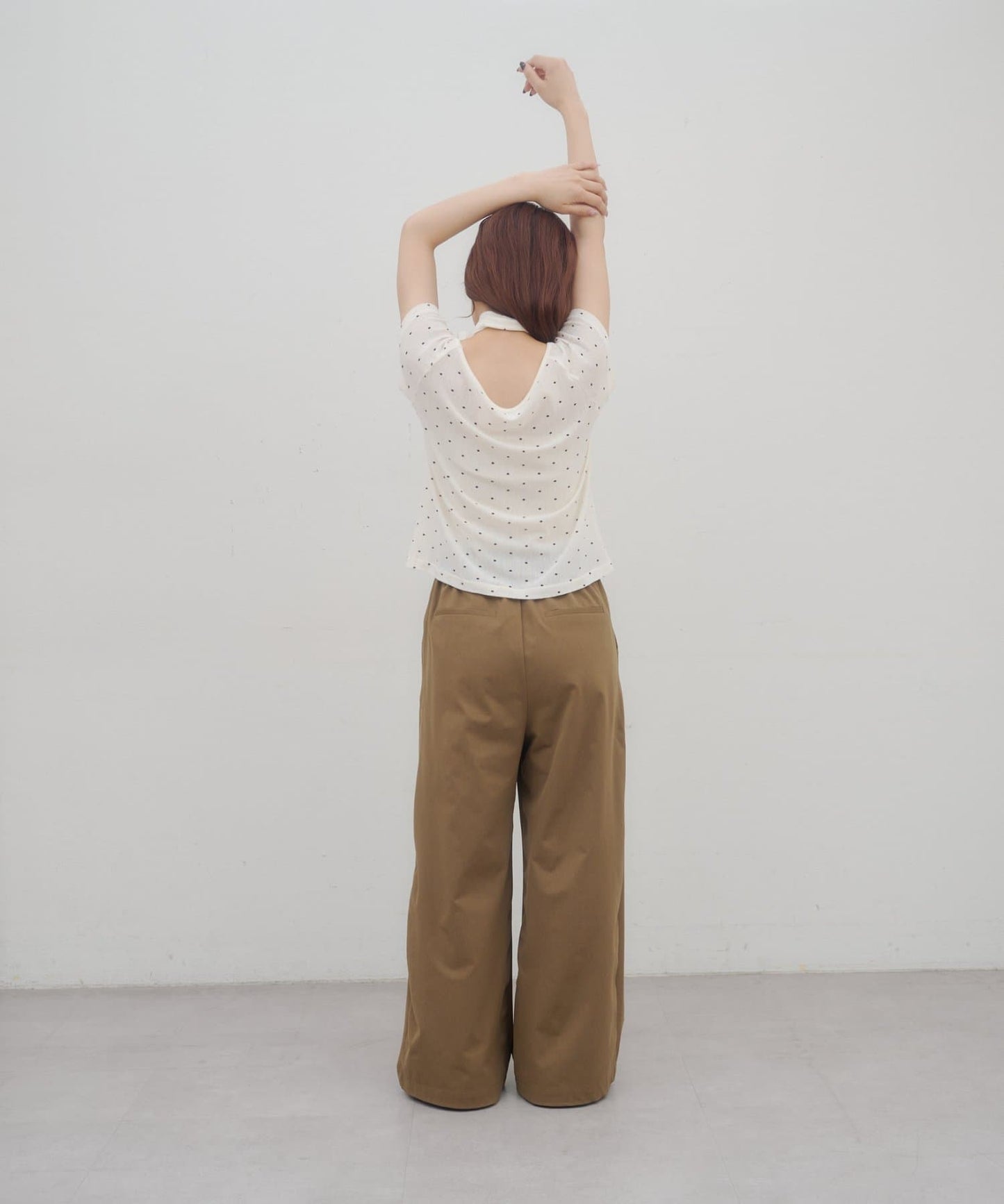 umm. By Discaot 波點Top with choker - Image 13