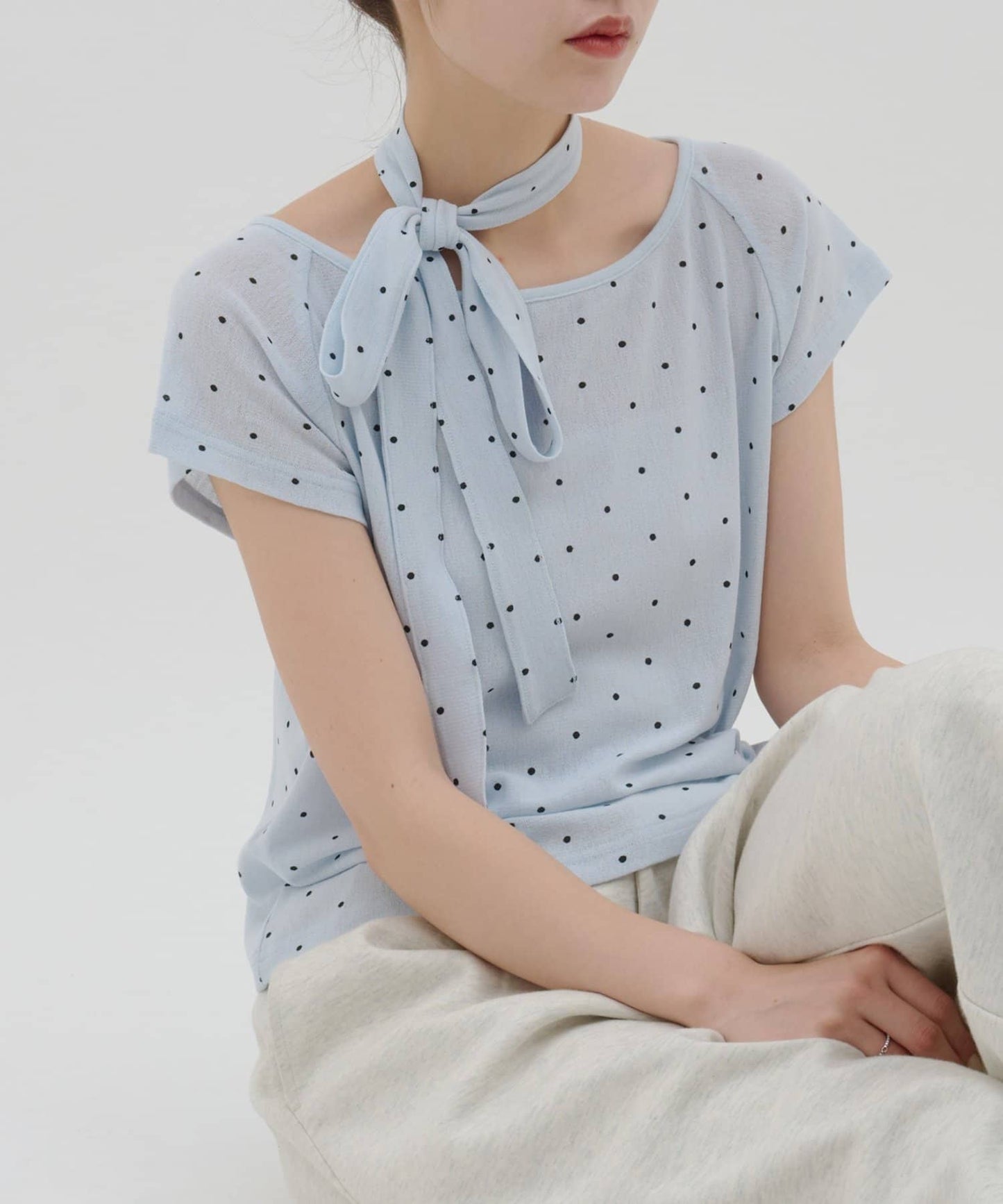 umm. By Discaot 波點Top with choker - Image 27