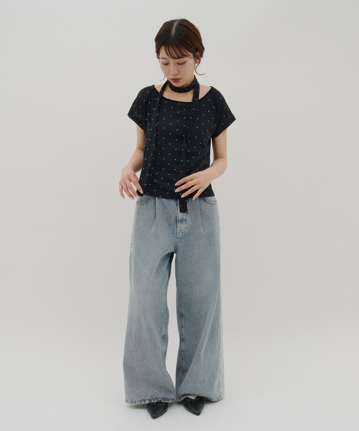 umm. By Discaot 波點Top with choker - Image 50