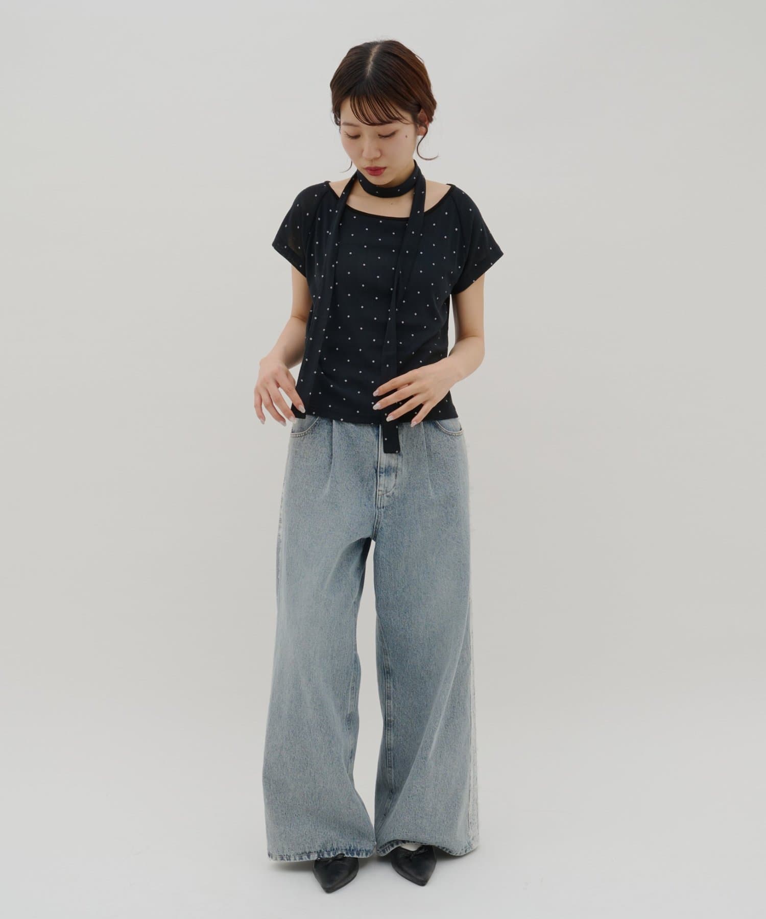 umm. By Discaot 波點Top with choker - Image 50